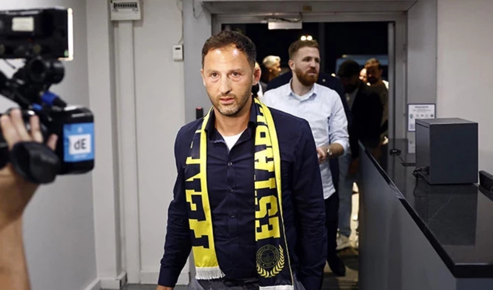 Fenerbahçe'de Tedesco dönemi! İlk transferini duyurdular Fenerbahçe'de Tedesco dönemi! İlk transferini duyurdular