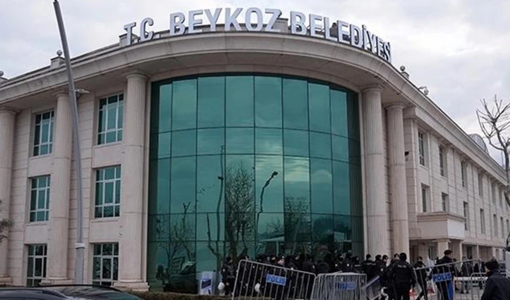 Son Dakika... Beykoz’da yaprak dökümü: 2 Meclis Üyesi daha CHP'den istifa etti!