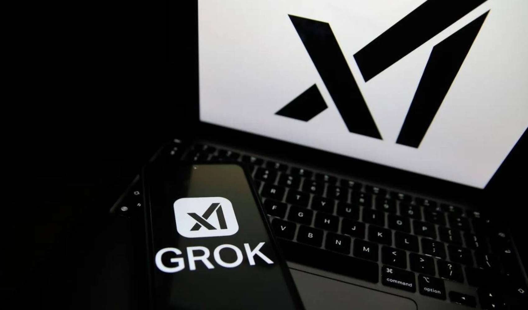 Türkiye'de Grok'un X hesabına erişim kısıtlaması getirildi