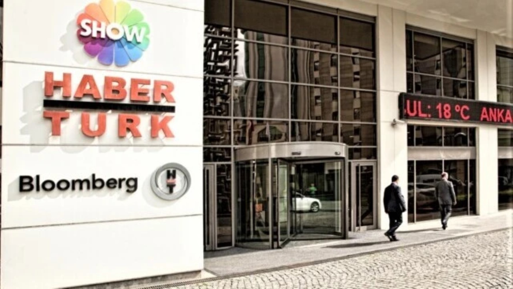 Herkes bu sorunun cevabını merak ediyor: Can Holding patronları nerede?