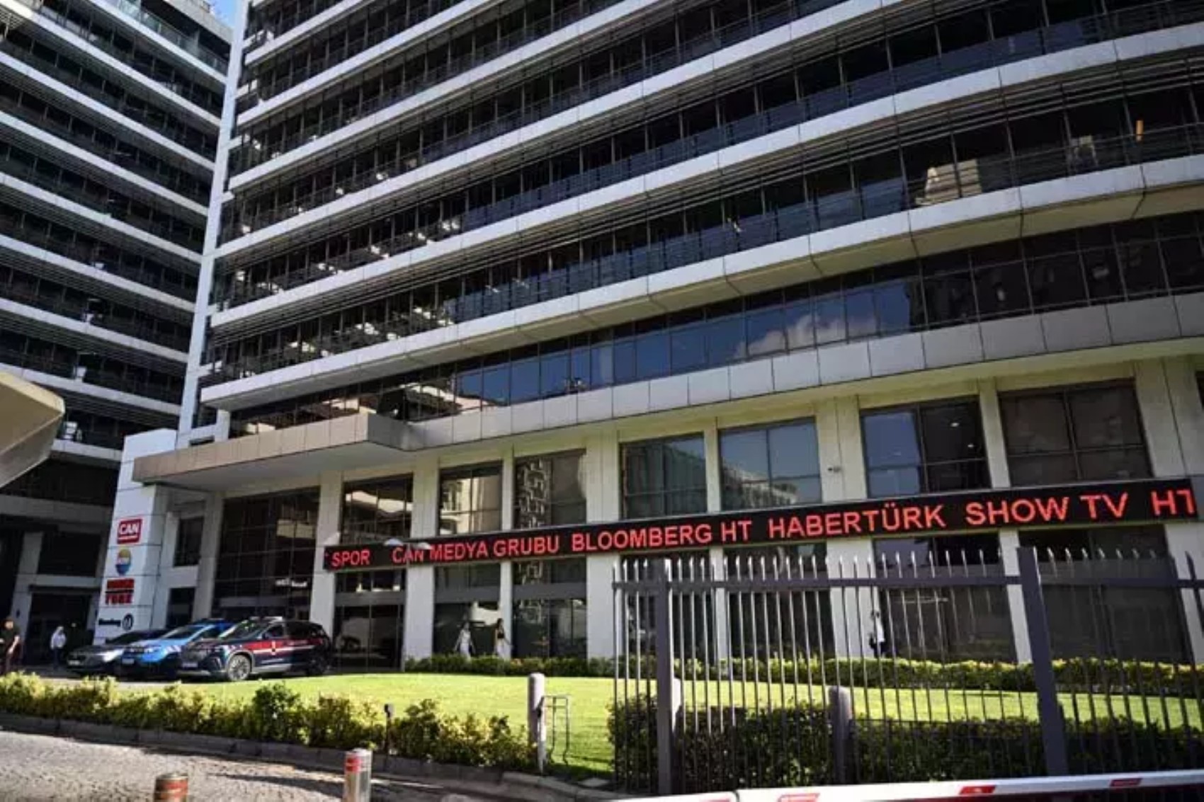 Herkes bu sorunun cevabını merak ediyor: Can Holding patronları nerede?
