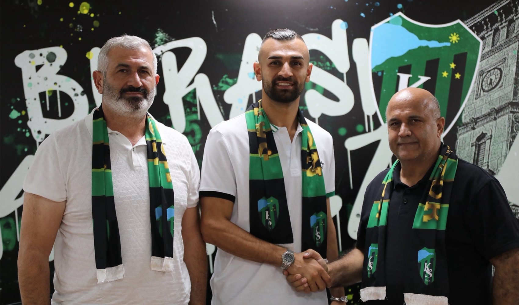 Kocaelispor, Serdar Dursun'u transfer etti