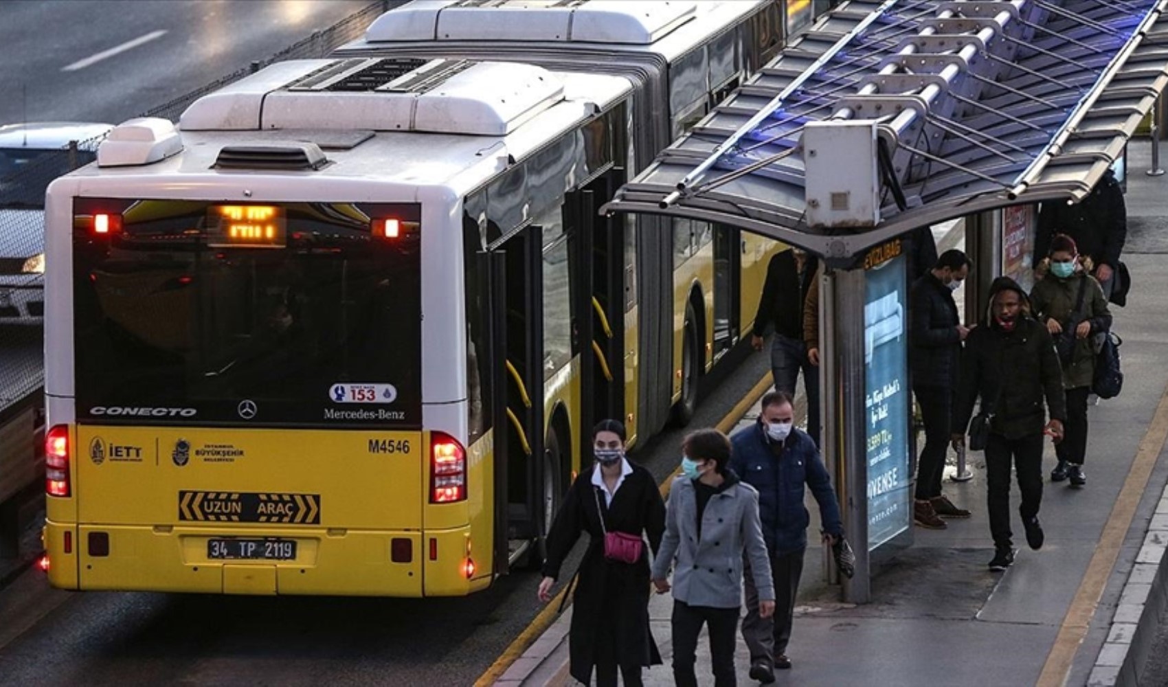 İstanbul'da toplu taşımaya yüzde 30 zam