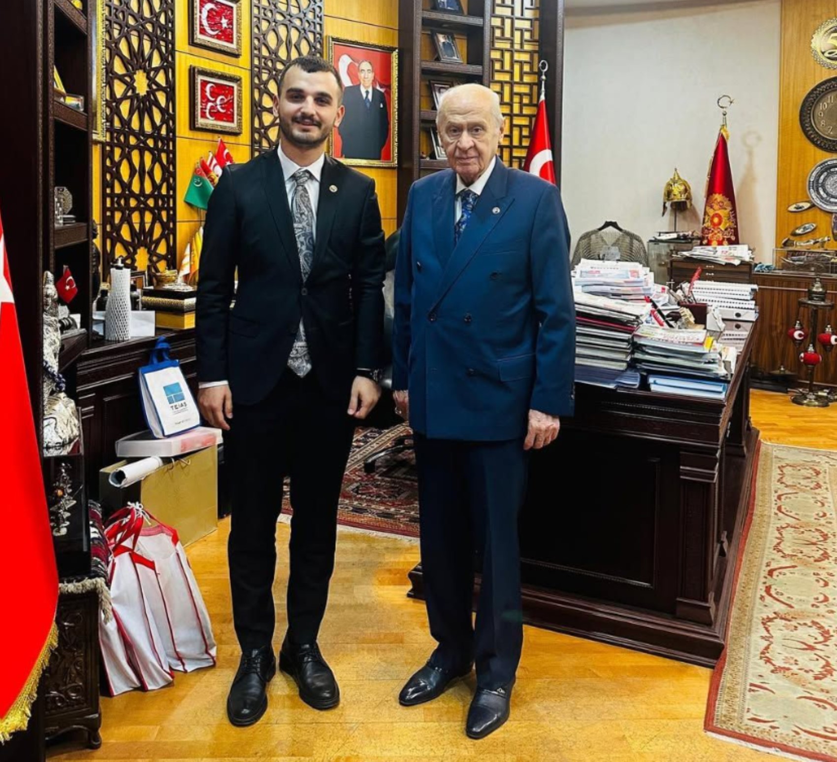 Bayrampaşa Belediyesi'ne operasyon... Gözaltına alınan 48 kişi belli oldu: Listedeki MHP'li isim dikkat çekti