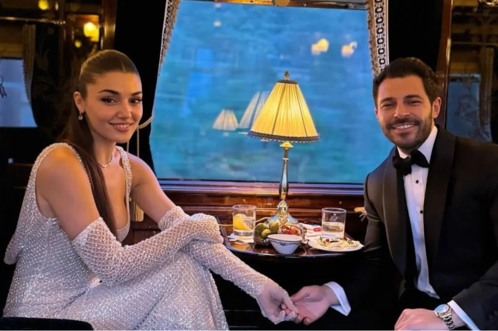 Hande Erçel ayrılık sonrası sessizliğini bozdu! İlk paylaşım geldi...