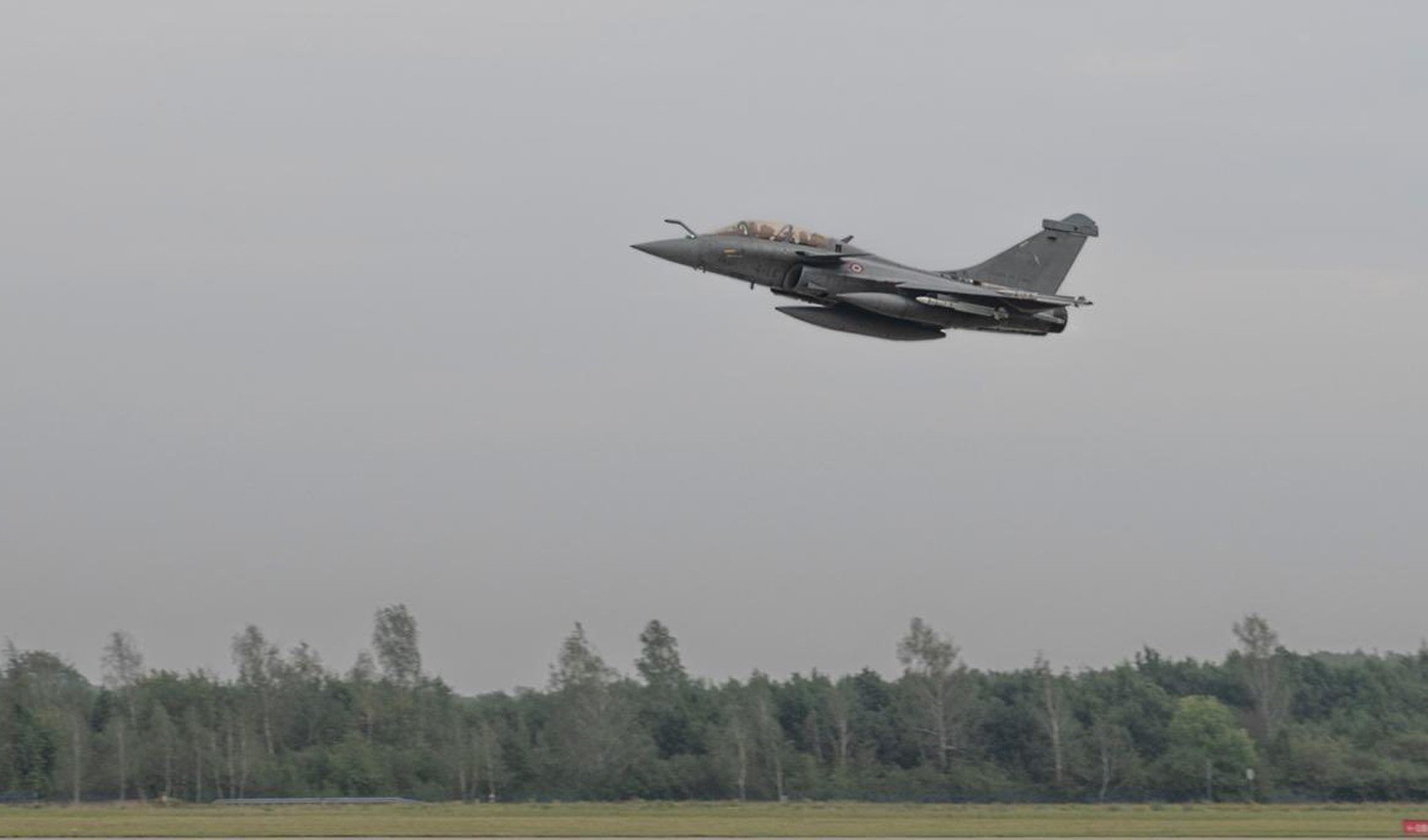 Polonya'da NATO savaş uçakları Rus tehdidi nedeniyle Ukrayna sınırına sevk edildi