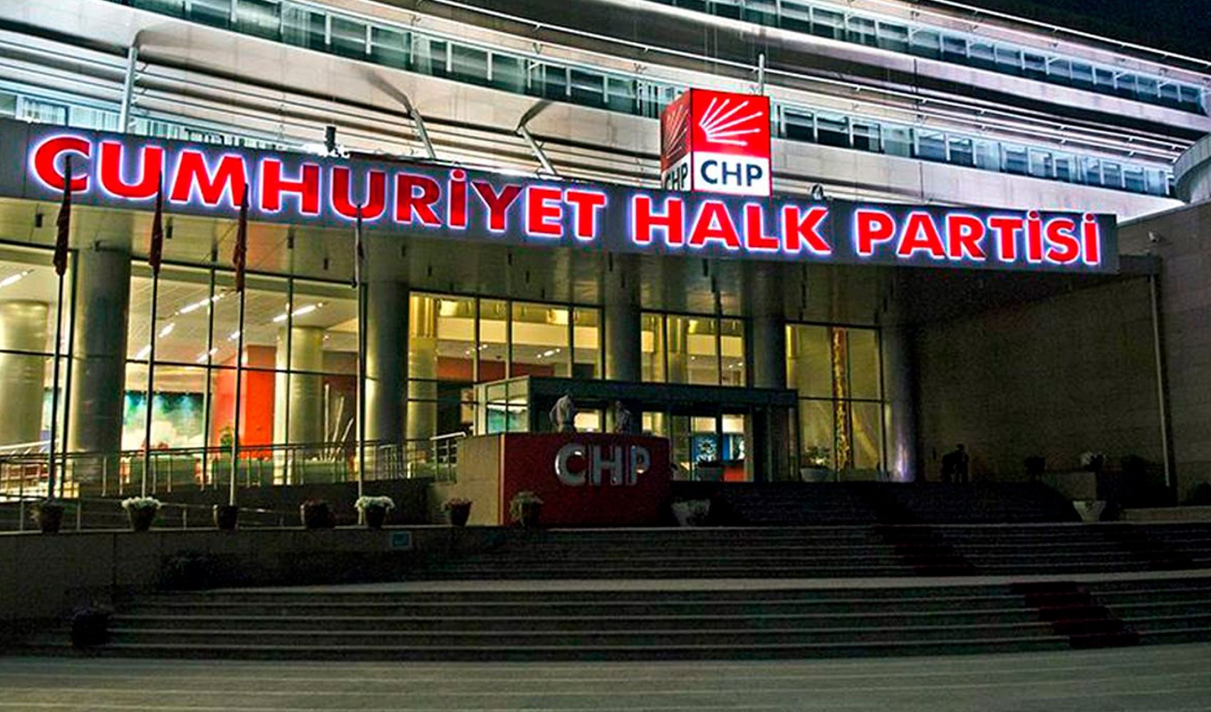 CHP, 'Tarihi en büyük gövde gösterisi'ne hazırlanıyor! CHP, 'Tarihi en büyük gövde gösterisi'ne hazırlanıyor!