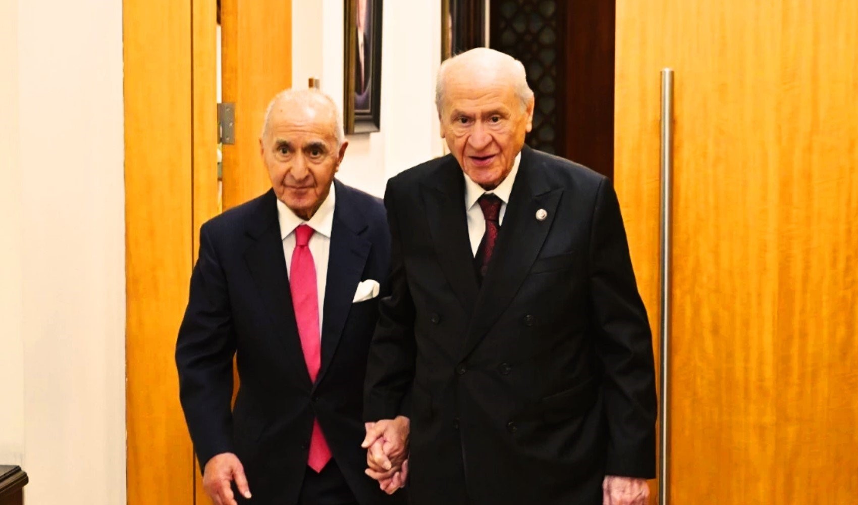 Hikmet Çetin'den çarpıcı Kılıçdaroğlu iddiası! 'En üst düzeydekilerle...'