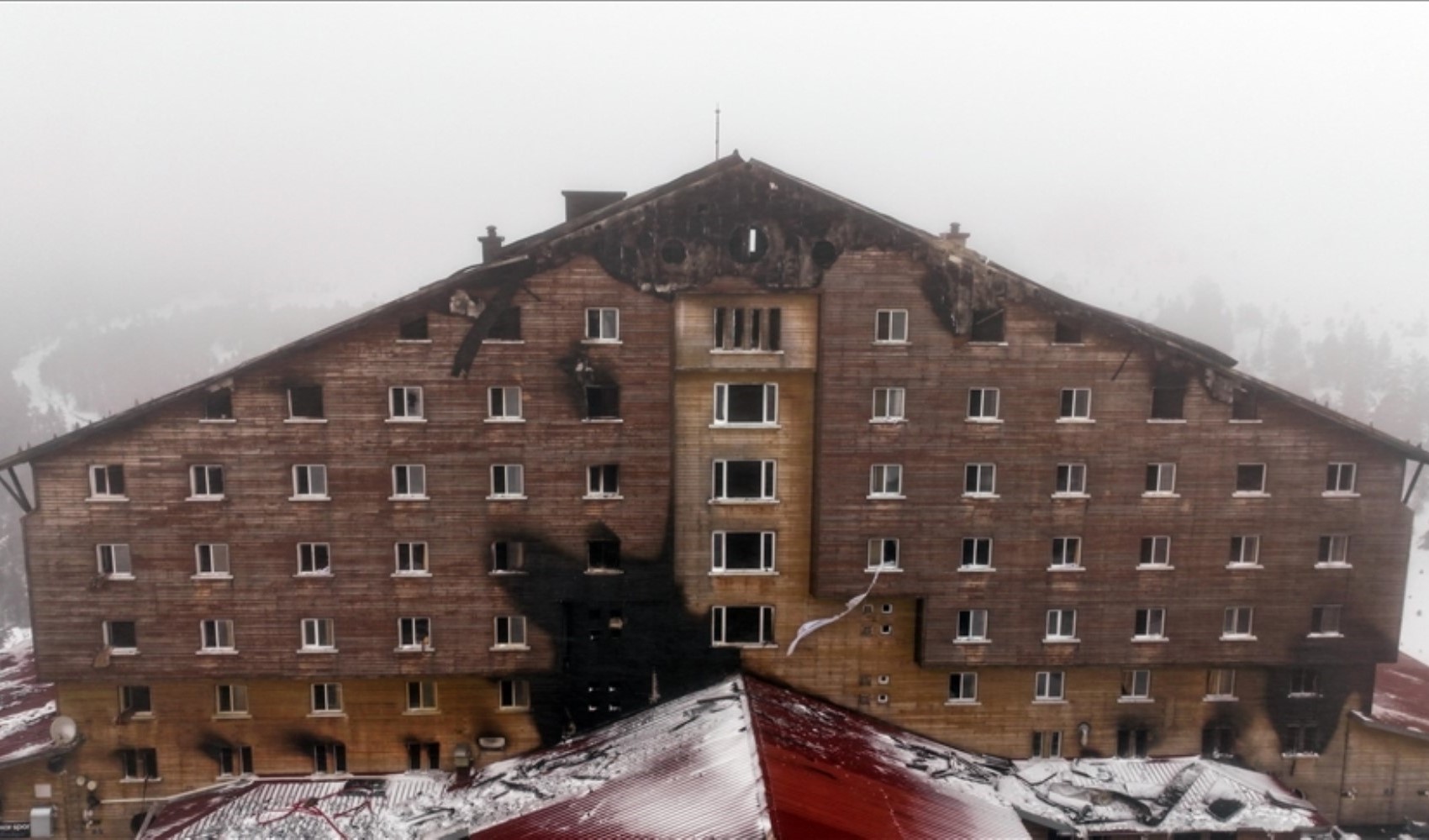 Otel sahibi dahil 4 kişi olası kastla öldürmekle suçlandı