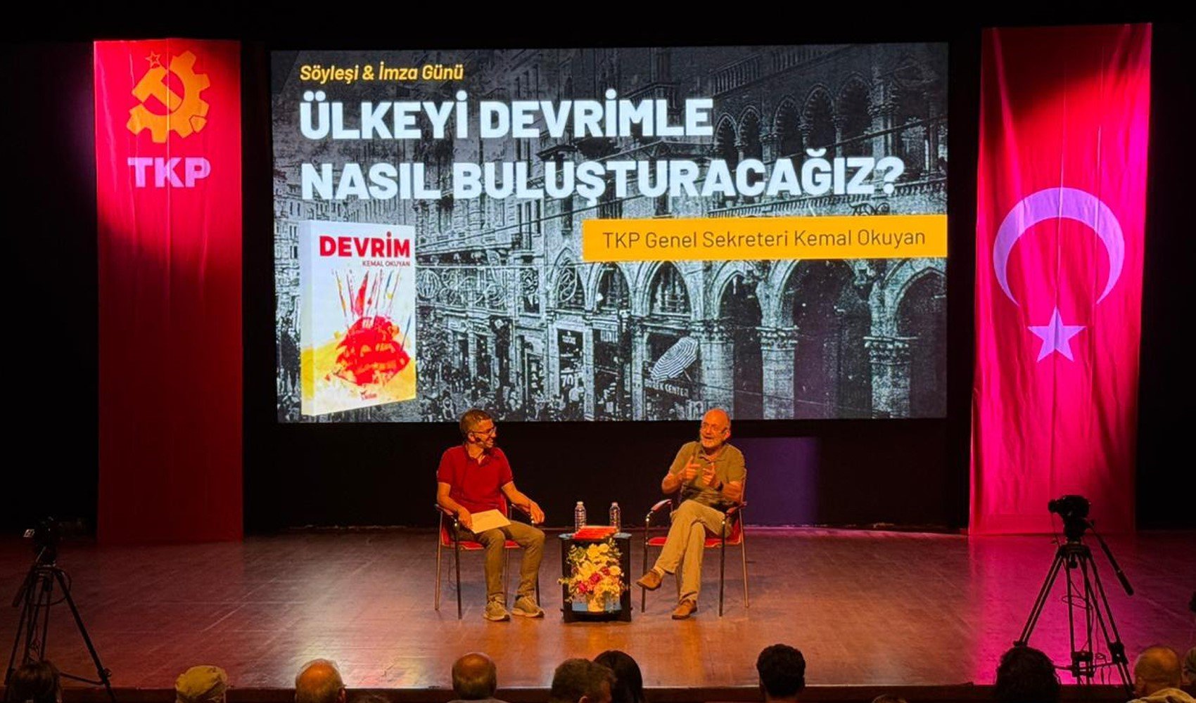 İstanbul’da ‘Devrim’ buluşması: ‘Türkiye'de krizle karşılaşacağımızı biliyoruz, devrimler krizlere denk düşer’