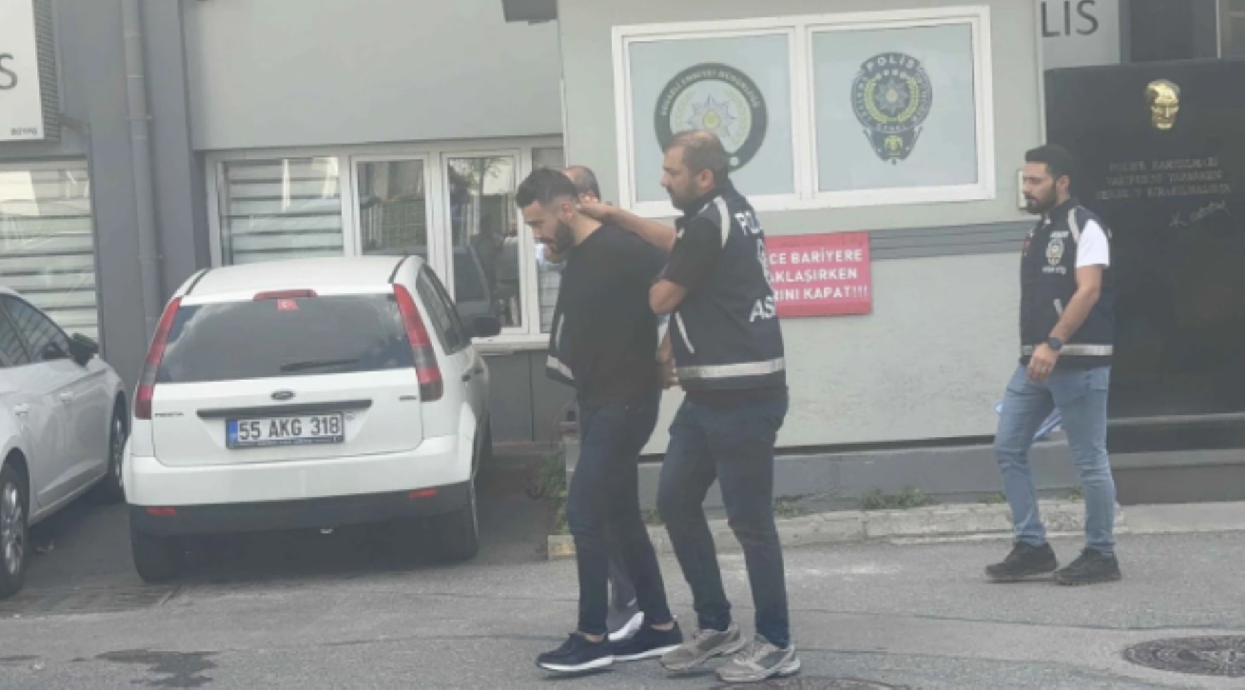 Çocuklarının yanında tokat yiyen mağdur baba konuştu: Egosunu tatmin etmek için