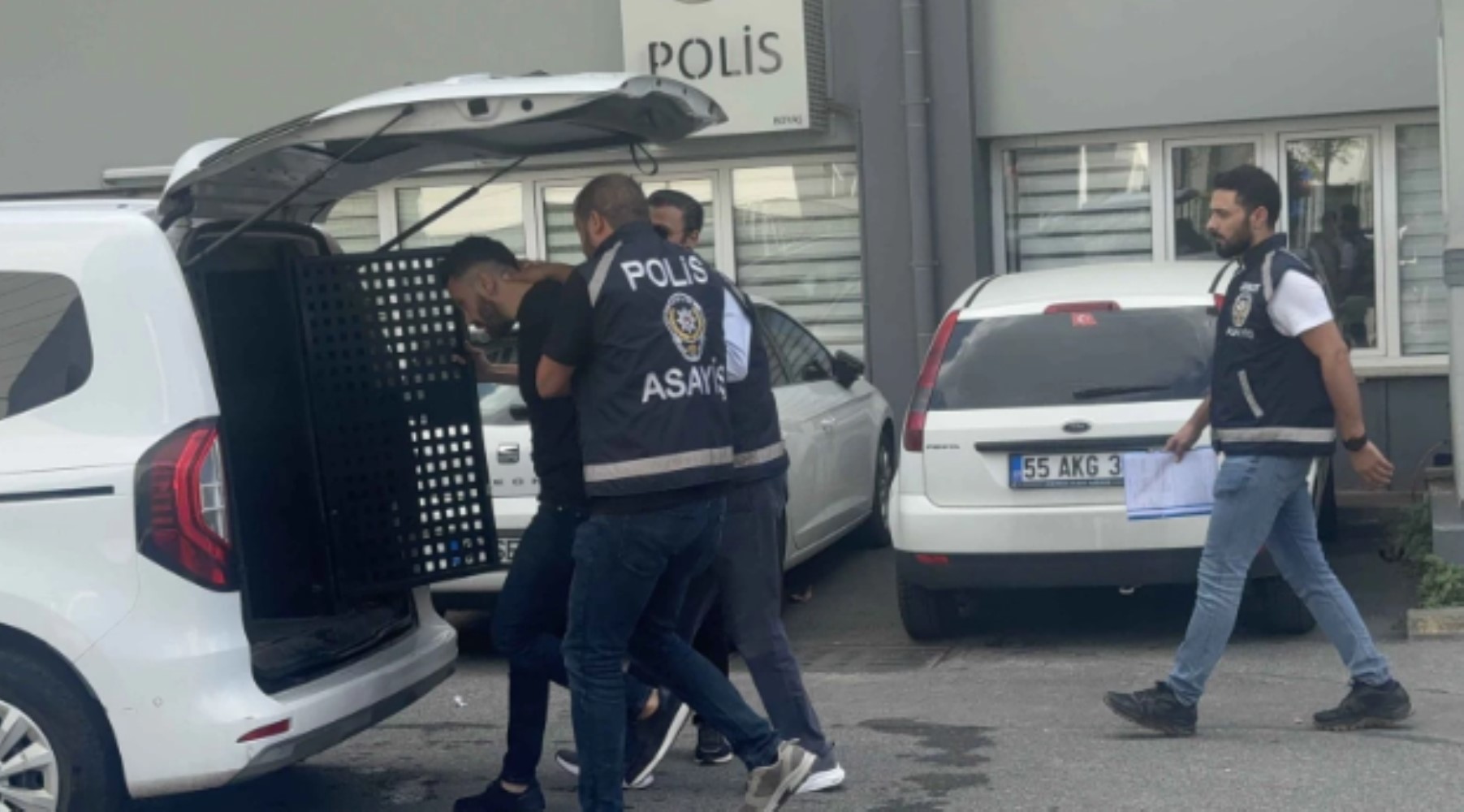 Çocuklarının yanında tokat yiyen mağdur baba konuştu: Egosunu tatmin etmek için