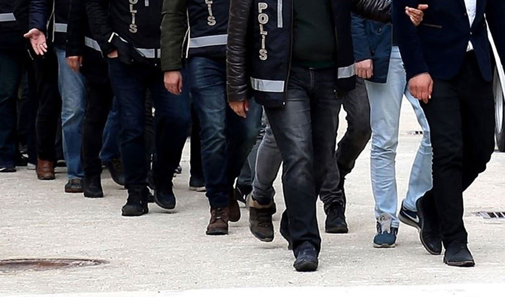 Ankara merkezli 4 ilde FETÖ operasyonu