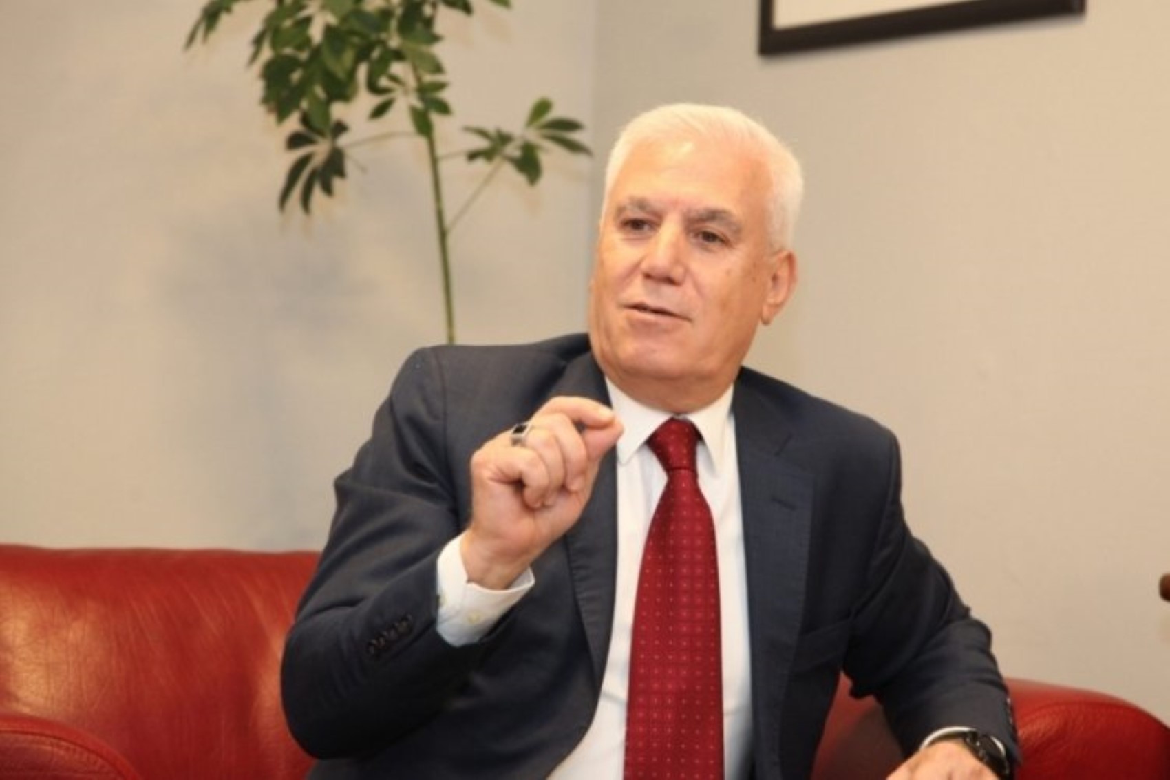 İddia: AKP, CHP'li bir büyükşehir belediye başkanını daha transfer edecek! 'Sayı 100'e ulaşacak'