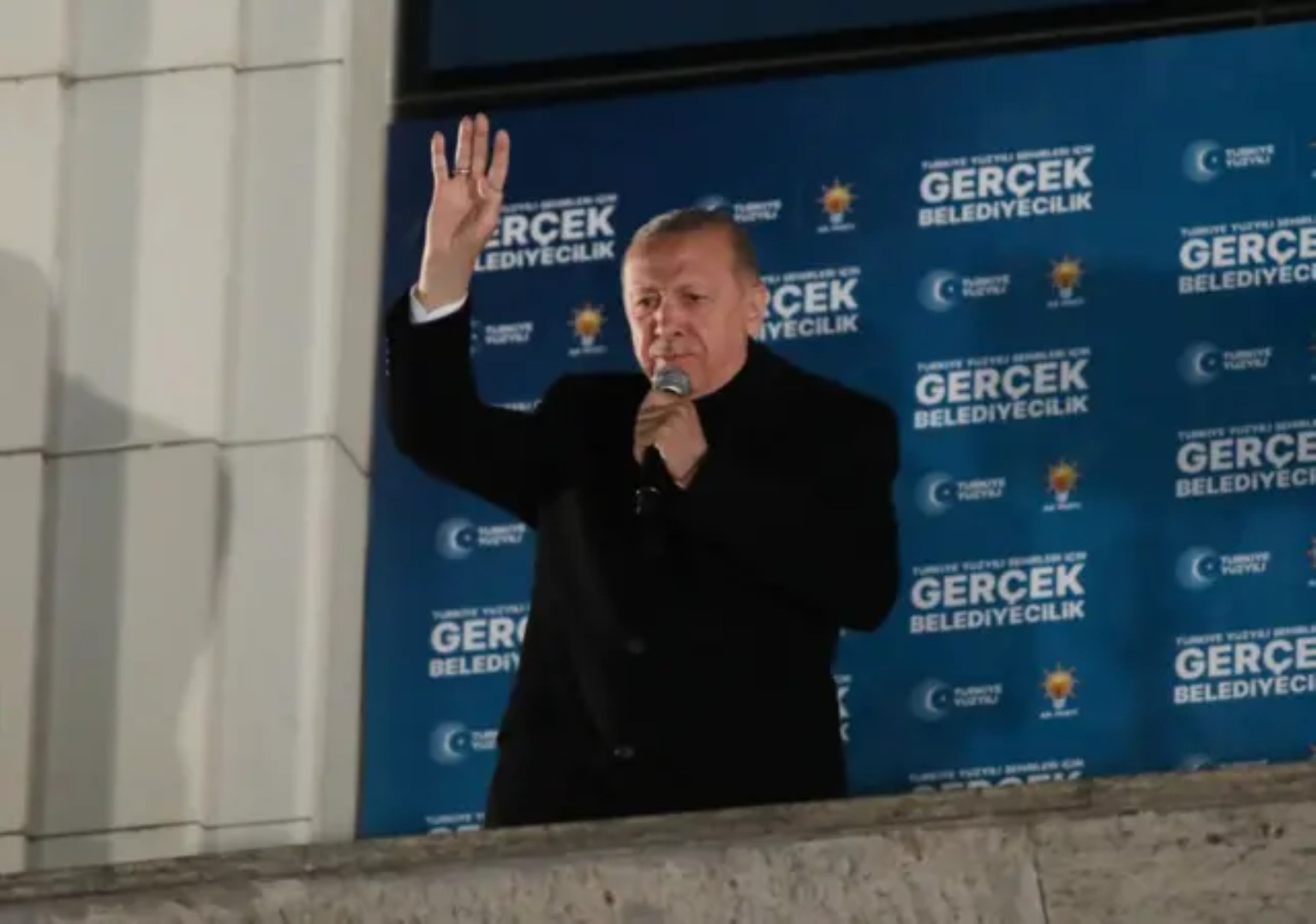 İddia: AKP, CHP'li bir büyükşehir belediye başkanını daha transfer edecek! 'Sayı 100'e ulaşacak'