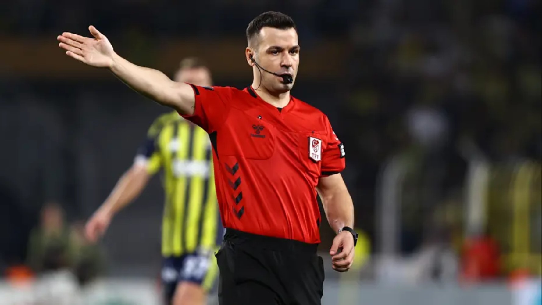 Hakem yorumcuları Fenerbahçe- Alanyaspor maçındaki kritik kararları değerlendirdi: Skandal yönetim!