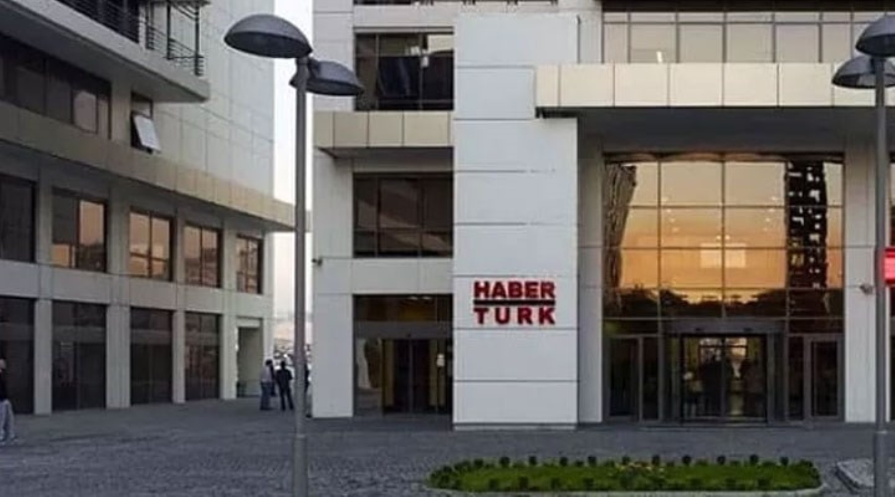 Can Holding'e atanan kayyum ile ilgili sürpriz iddia: Operasyonun arkasında Mehmet Şimşek mi var?