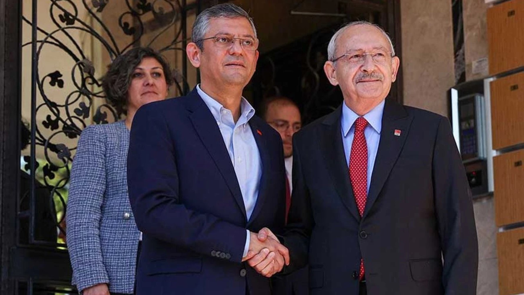 Özgür Özel- Kemal Kılıçdaroğlu zirvesi gerçekleşecek mi? Kılıçdaroğlu cephesinden yanıt geldi