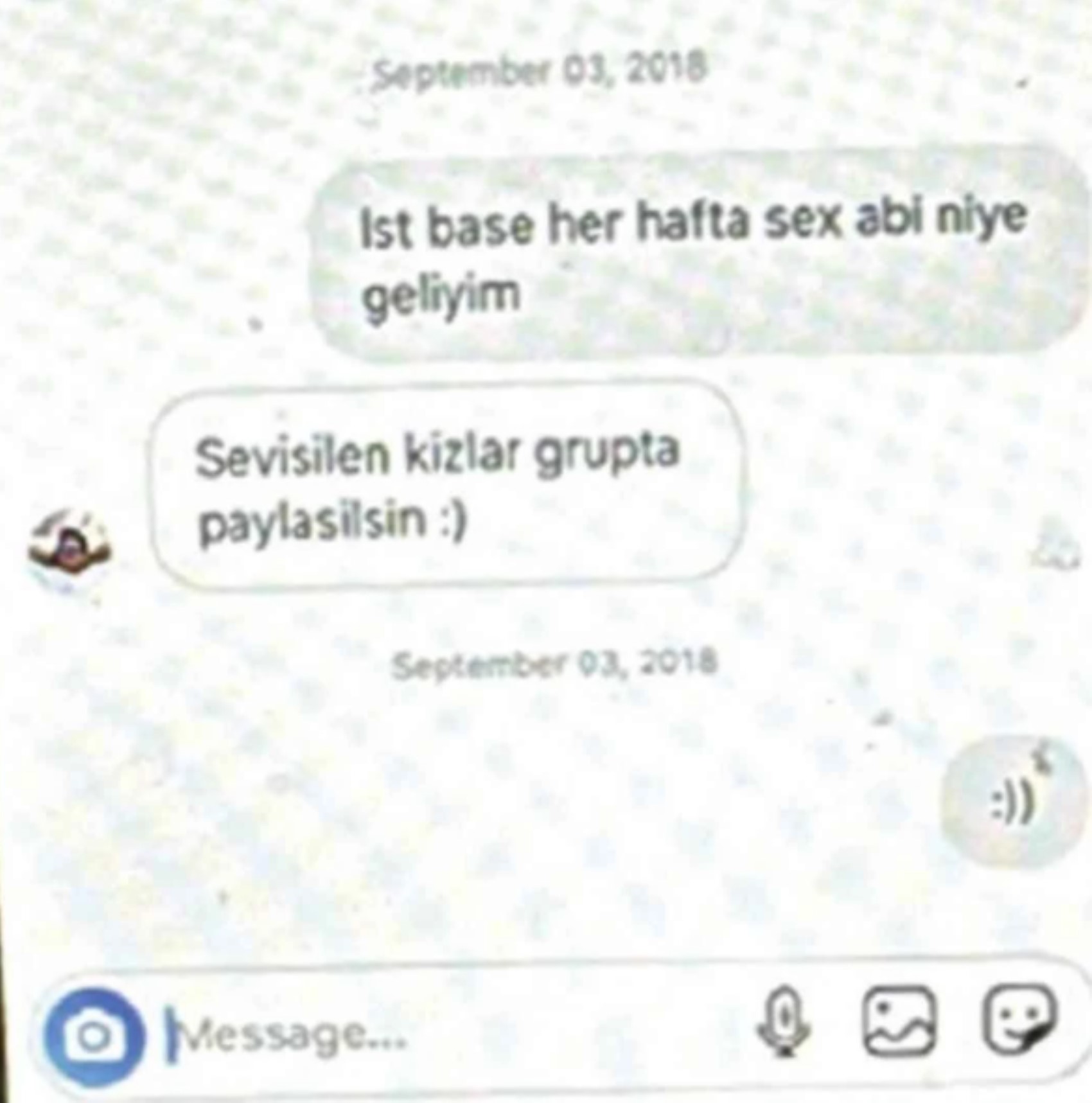 Pilotlar birlikte oldukları hostesleri WhatsApp'ta puanlamışlar: Yasak aşk mahkemelik oldu