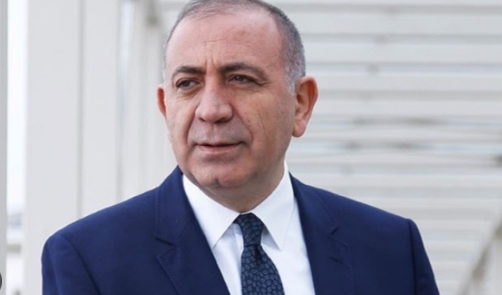 Kayyum atanan Gürsel Tekin, İmamoğlu için çürümüş ifadesini kullanmıştı