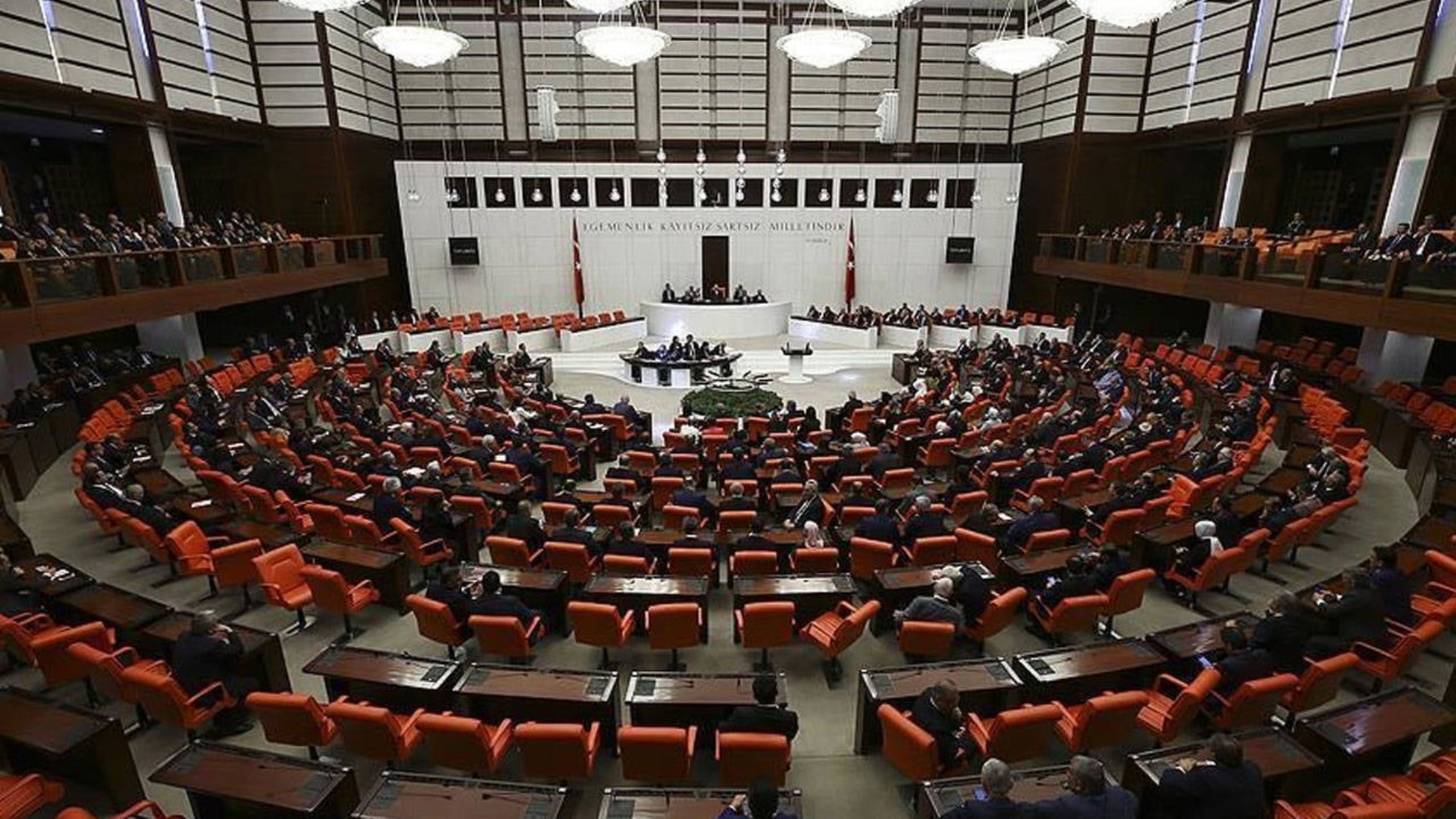 ASAL Araştırma'nın son anketinden çarpıcı sonuç! Erdoğan'a kötü haber: CHP farkı açıyor, MHP ve DEM ayrıntısı dikkat çekti