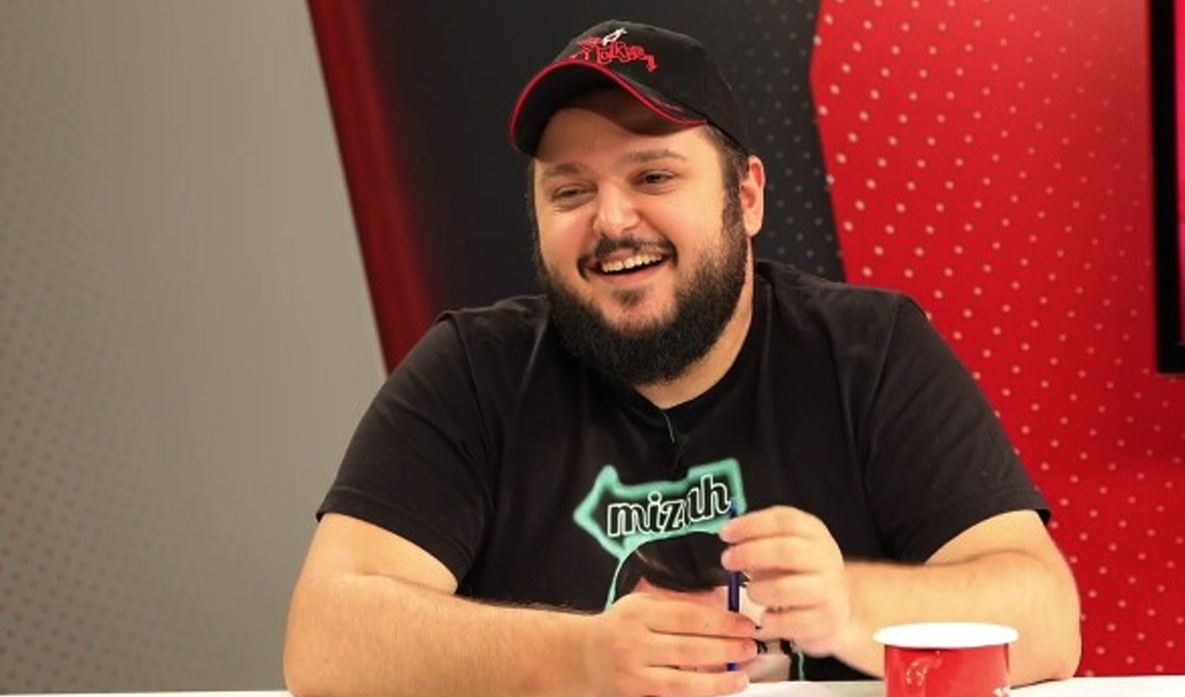 'Soğuk Savaş'' sunucusu Boğaç Soydemir ve konuğu Enes Akgündüz hakkında gözaltı kararı