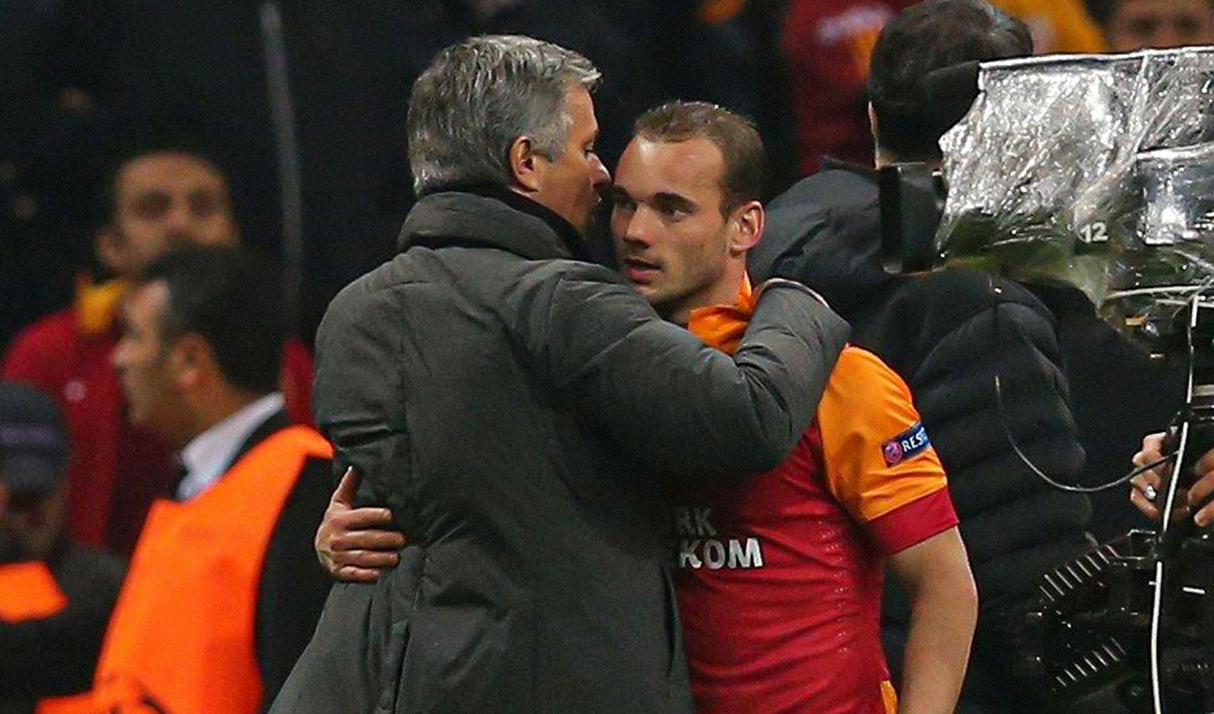 Wesley Sneijder'den Mourinho'ya Fenerbahçe tepkisi