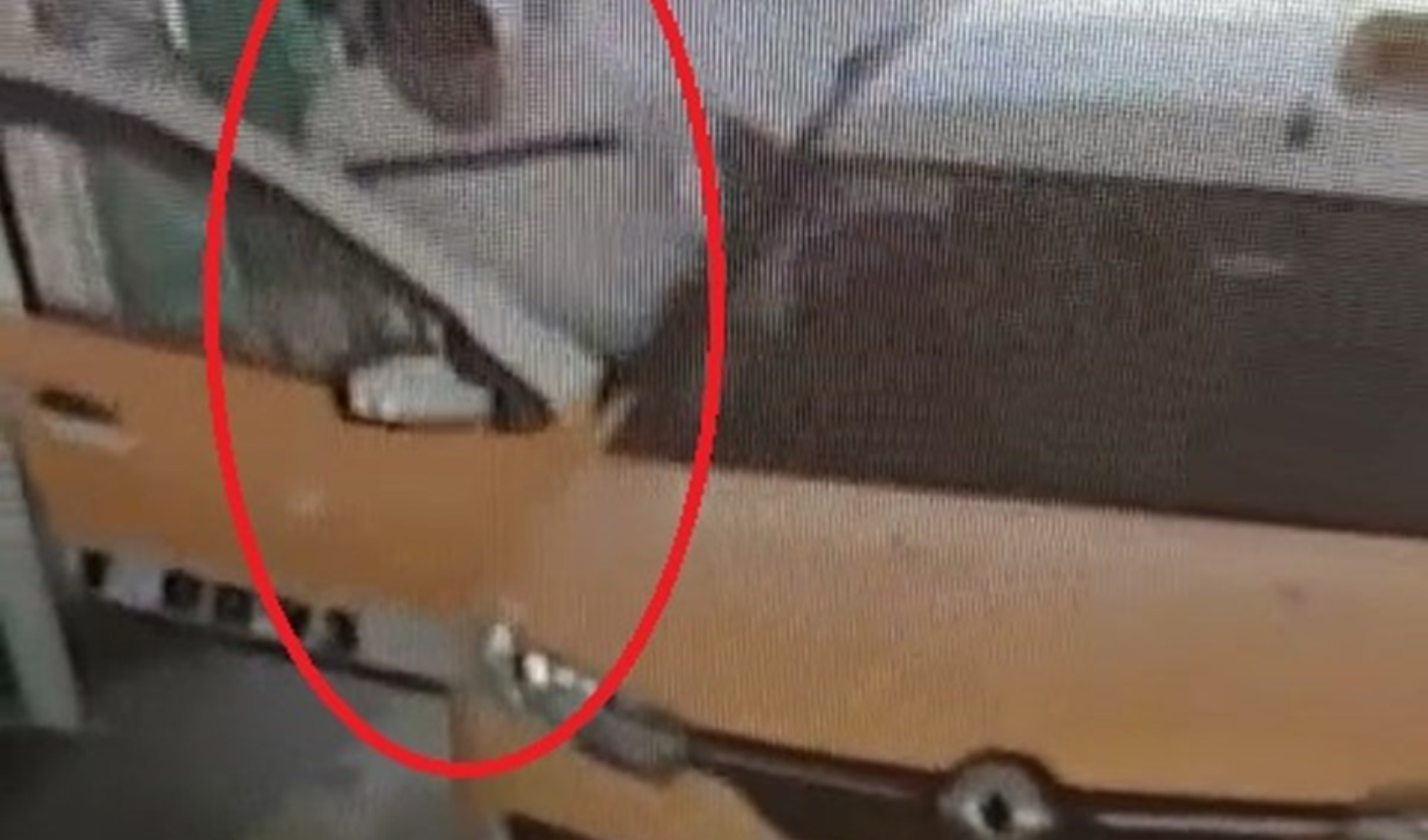 Diyarbakır'da taksi şoförü, yolcusu tarafından 340 bin TL dolandırıldı