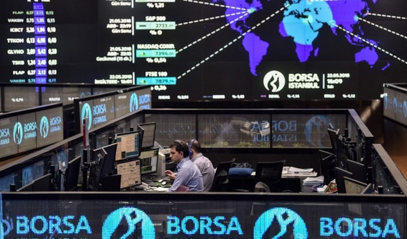 Siyasetteki kriz borsada sert düşüşe neden oldu Siyasetteki kriz borsada sert düşüşe neden oldu