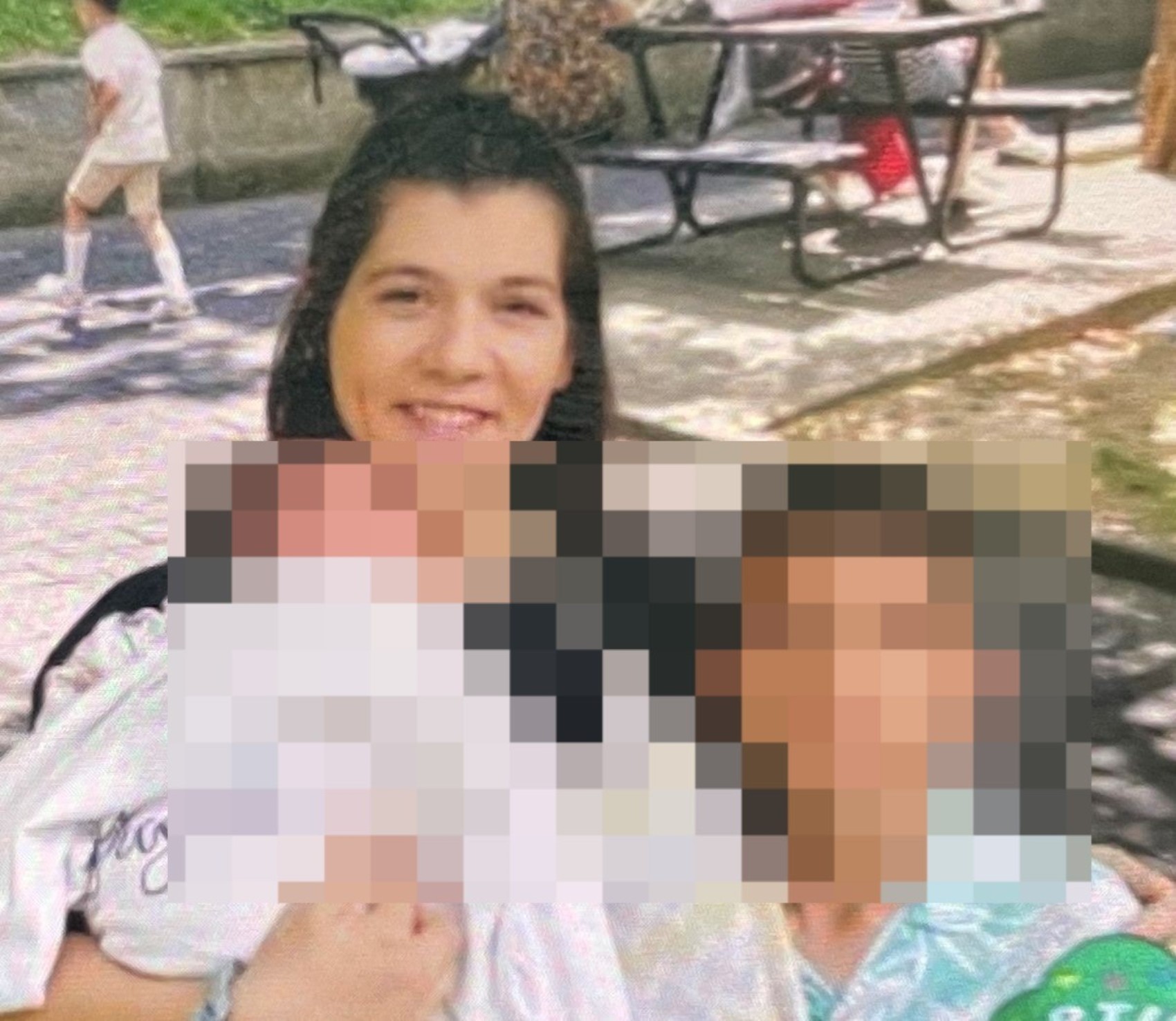 Çocuğun parmağı koptu, öğretmen derse devam etti: İlkokulda korku dolu anlar