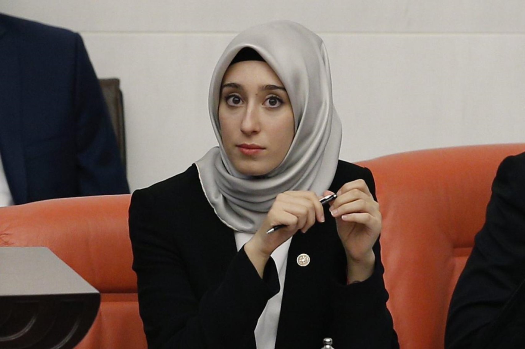 ORC anketi: Gençlerin en sevdiği AKP'li vekil ve muhalif siyasetçiler belli oldu! Dikkat çeken Gürsel Tekin ayrıntısı...