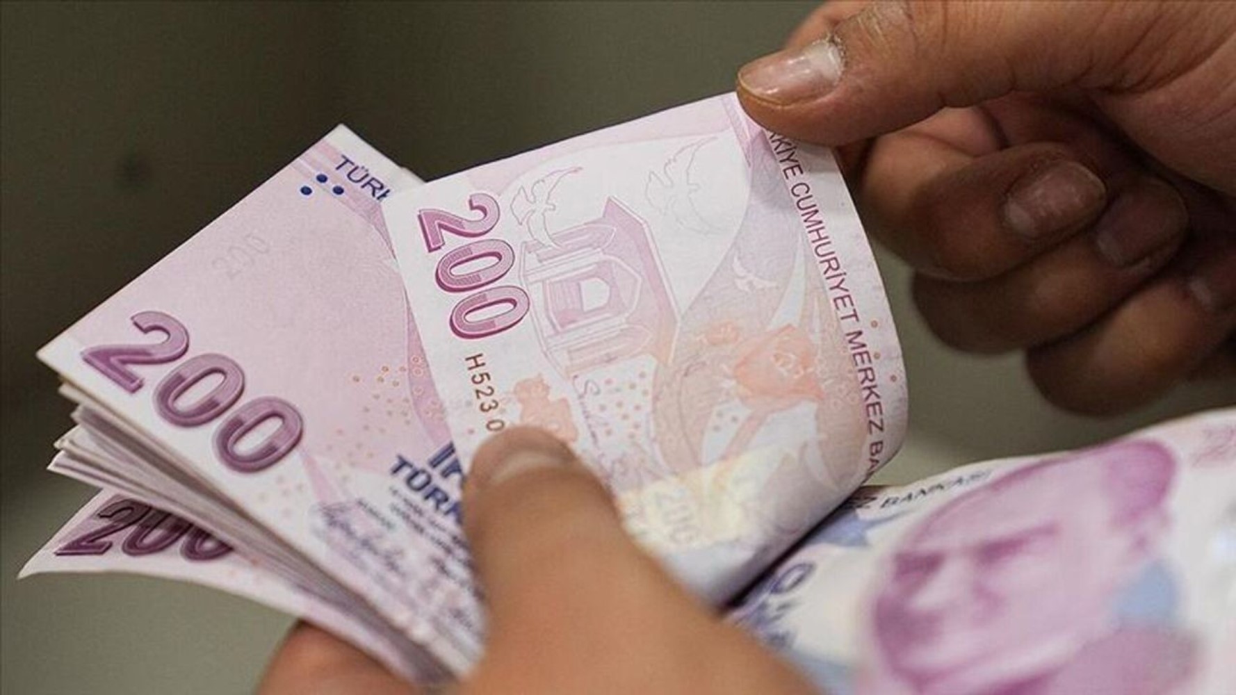 Maaş promosyonu güncellendi: Emeklilere en çok promosyonu hangi banka veriyor?
