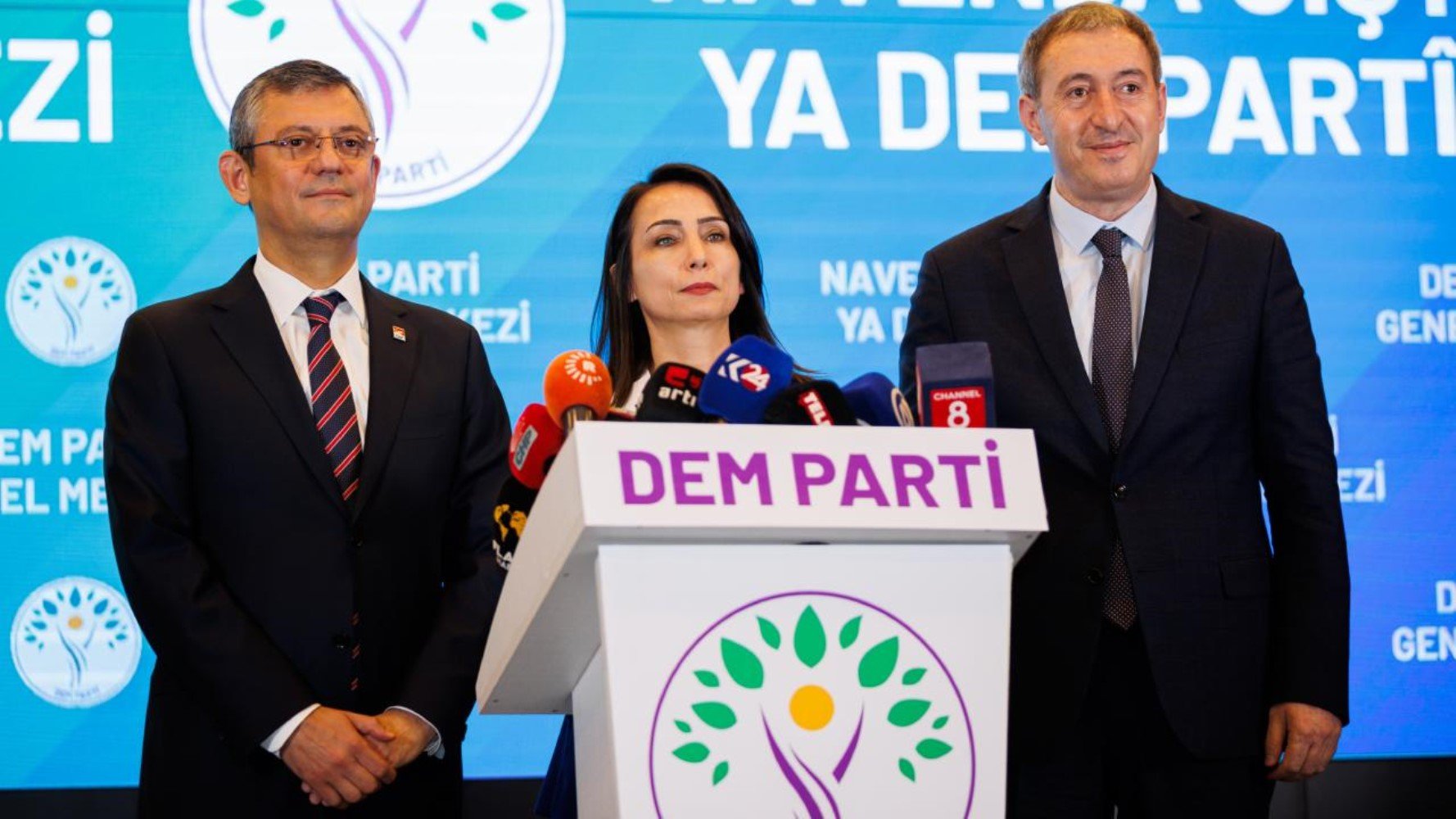 Son anket Türkiye’yi salladı: DEM Parti'den dikkat çeken çıkış