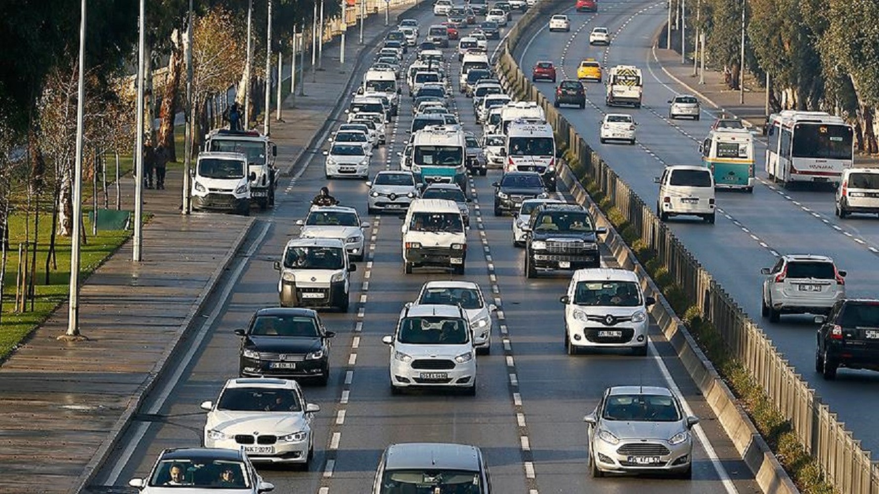 2026'da MTV, emlak vergisi ve trafik cezalarına büyük zam! İşte yeni tutarlar...