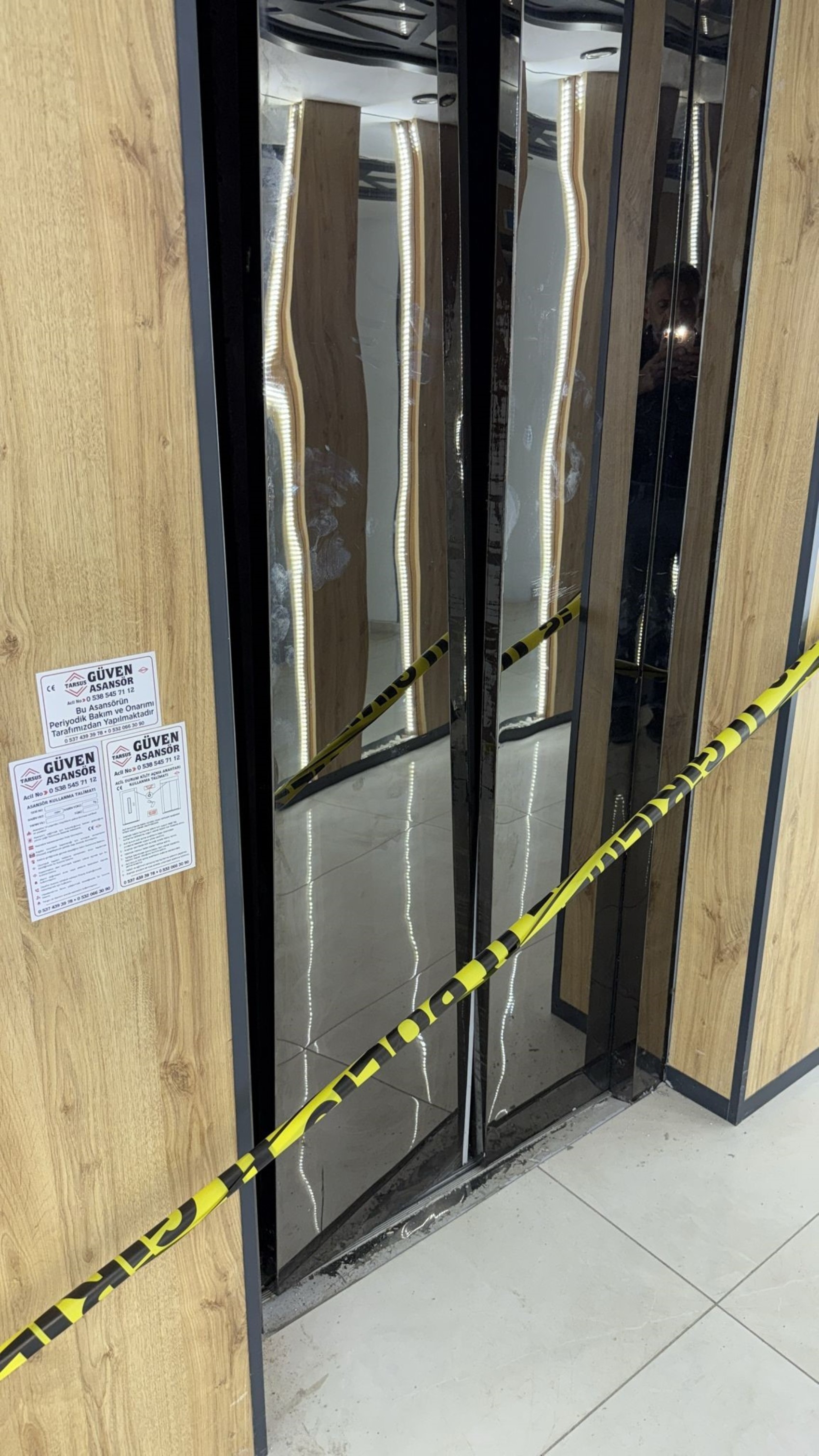 Halatı kopan asansör genç anneyi hayattan kopardı