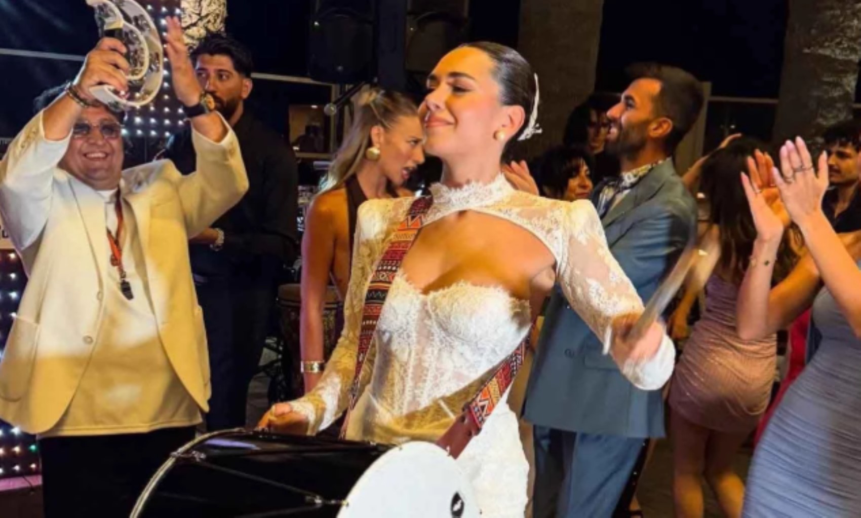 Survivor yarışmacısı kuzeninin eski eşiyle evlendi