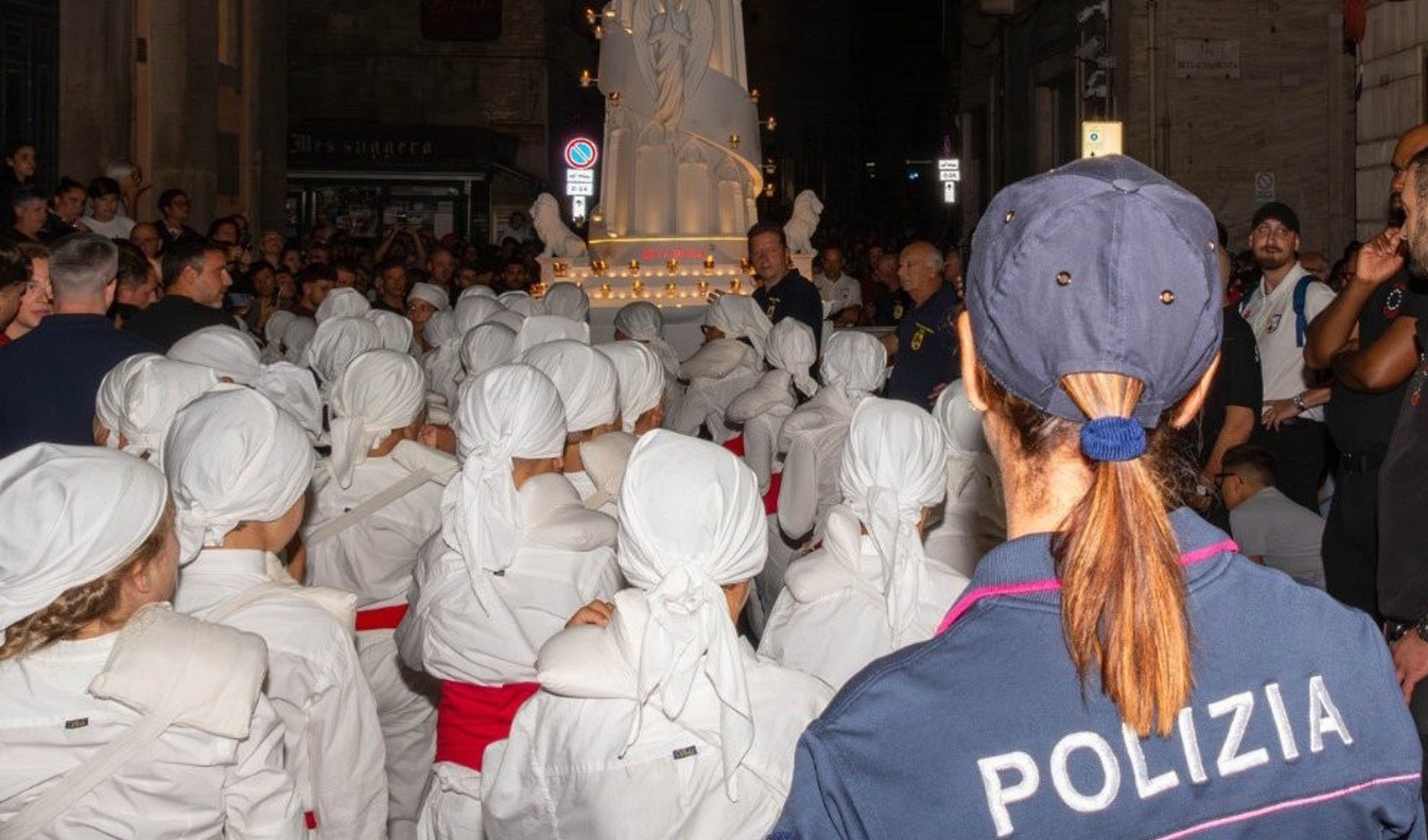İtalya’da iki Türk, festivalde saldırı gerçekleştireceği şüphesiyle tutuklandı