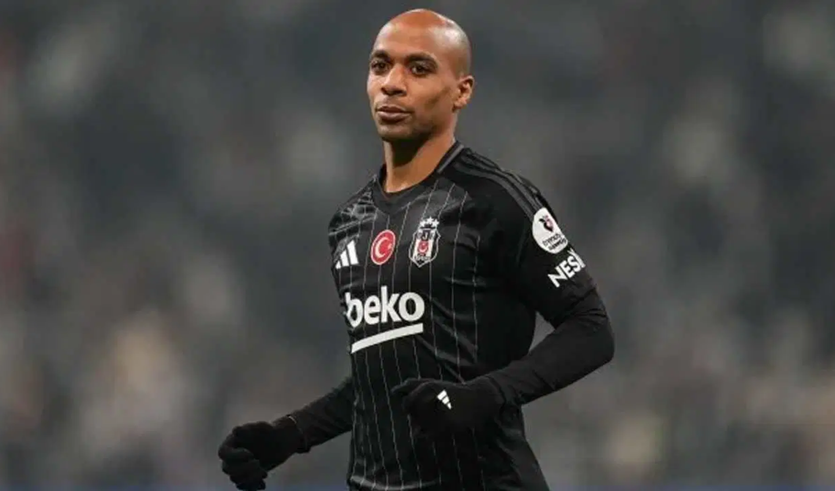 Beşiktaş'ta transfer belirsizliği: Joao Mario krizi