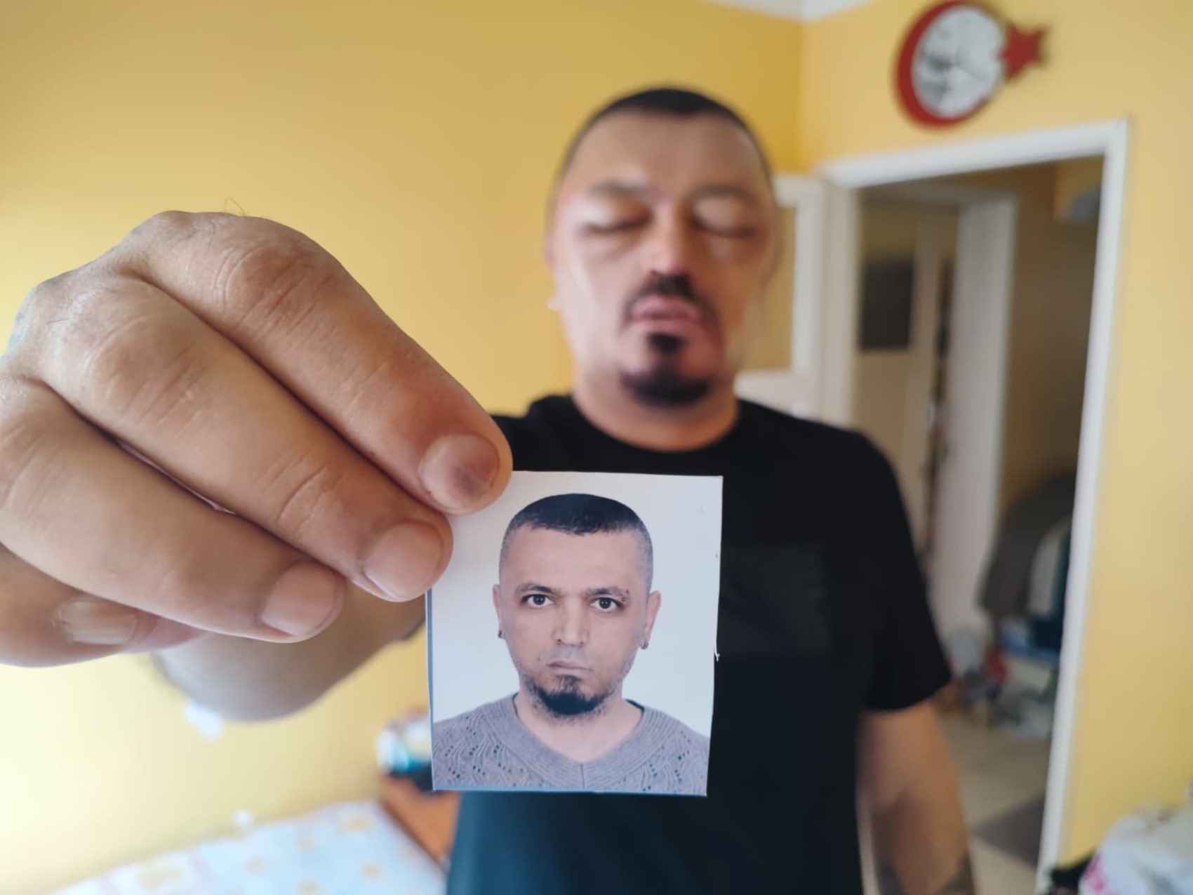 Saçları kararsın istedi, hayatı karardı
