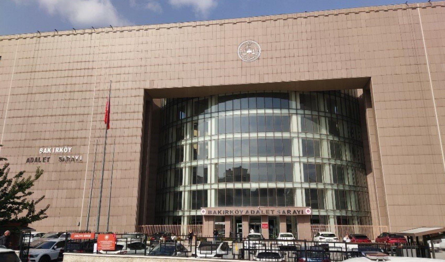 Cumhurbaşkanı Erdoğan'a yapılan suç duyurusu hakaret sayıldı: Avukatlar hakkında iddianame düzenlendi