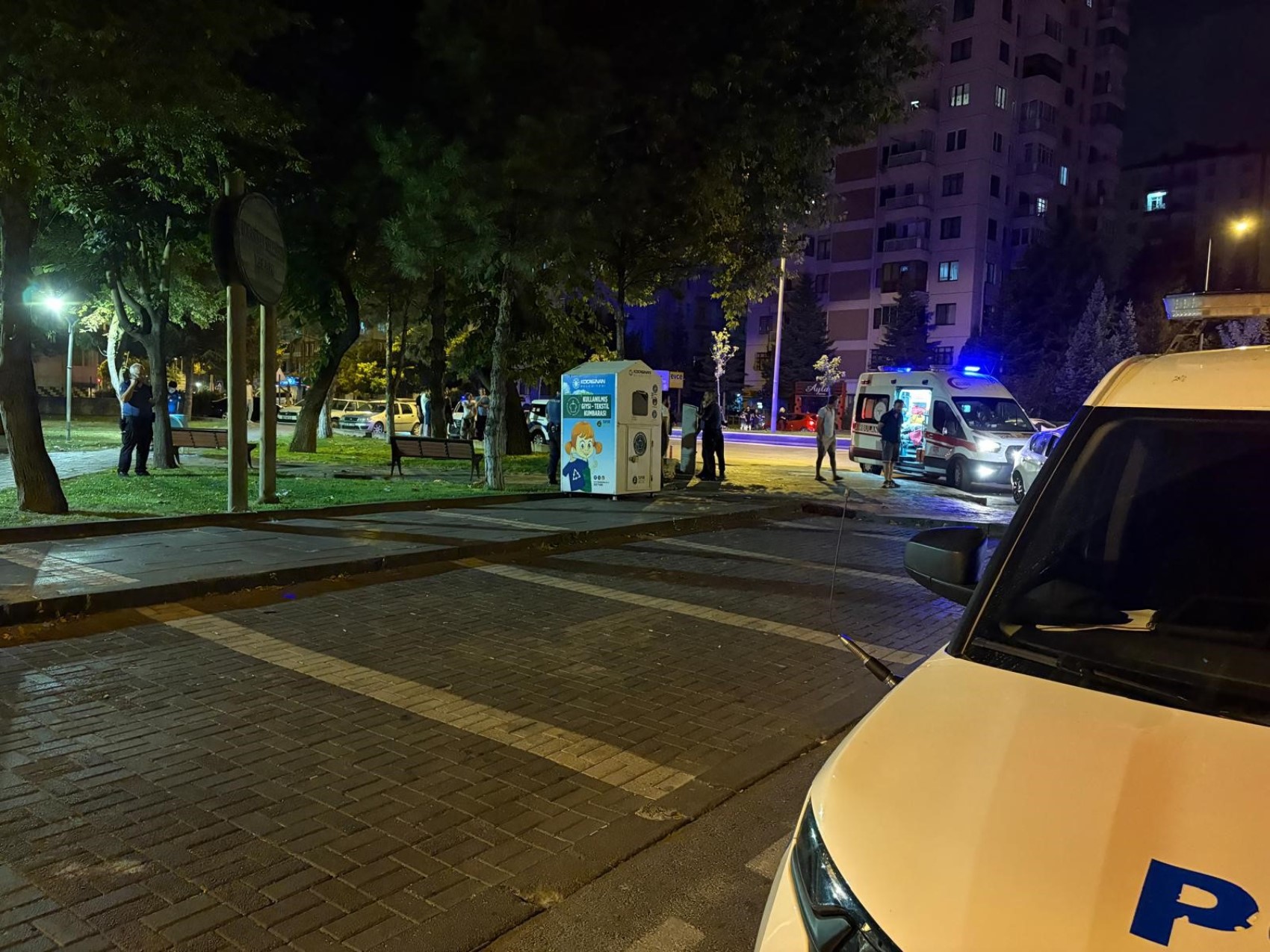 Altı kişilik gruba 'gürültü uyarısı' yaptı: Darp edildi, bıçaklandı