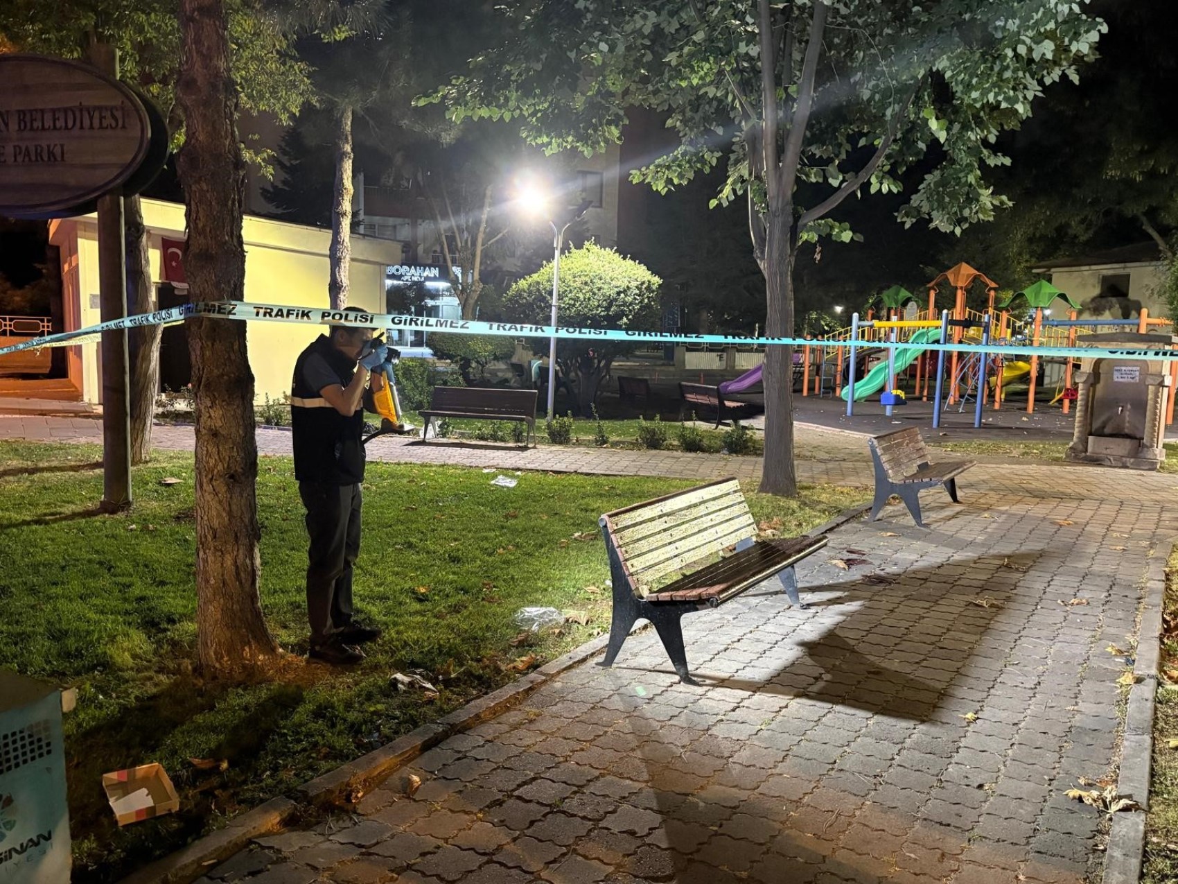 Altı kişilik gruba 'gürültü uyarısı' yaptı: Darp edildi, bıçaklandı