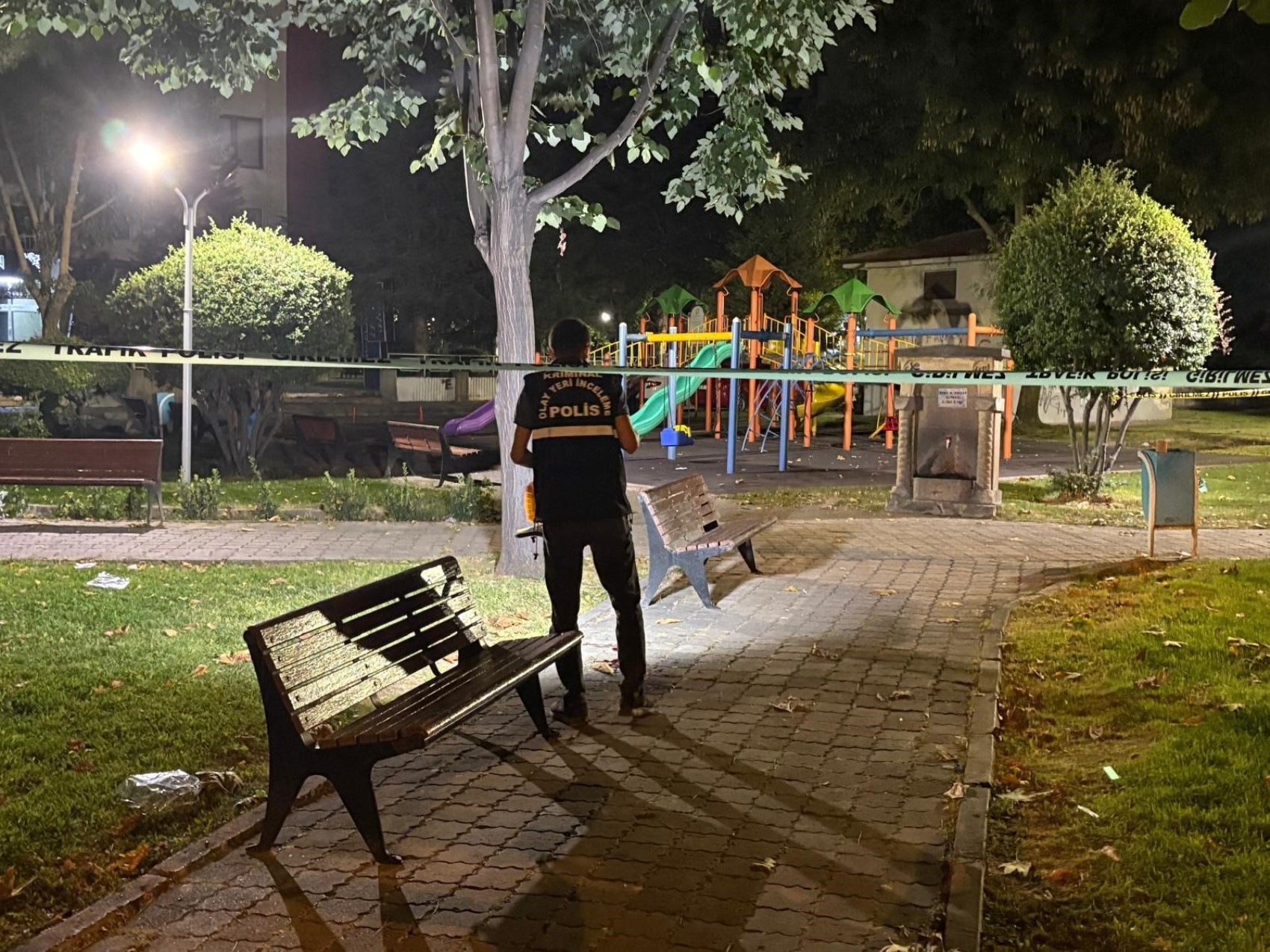 Altı kişilik gruba 'gürültü uyarısı' yaptı: Darp edildi, bıçaklandı
