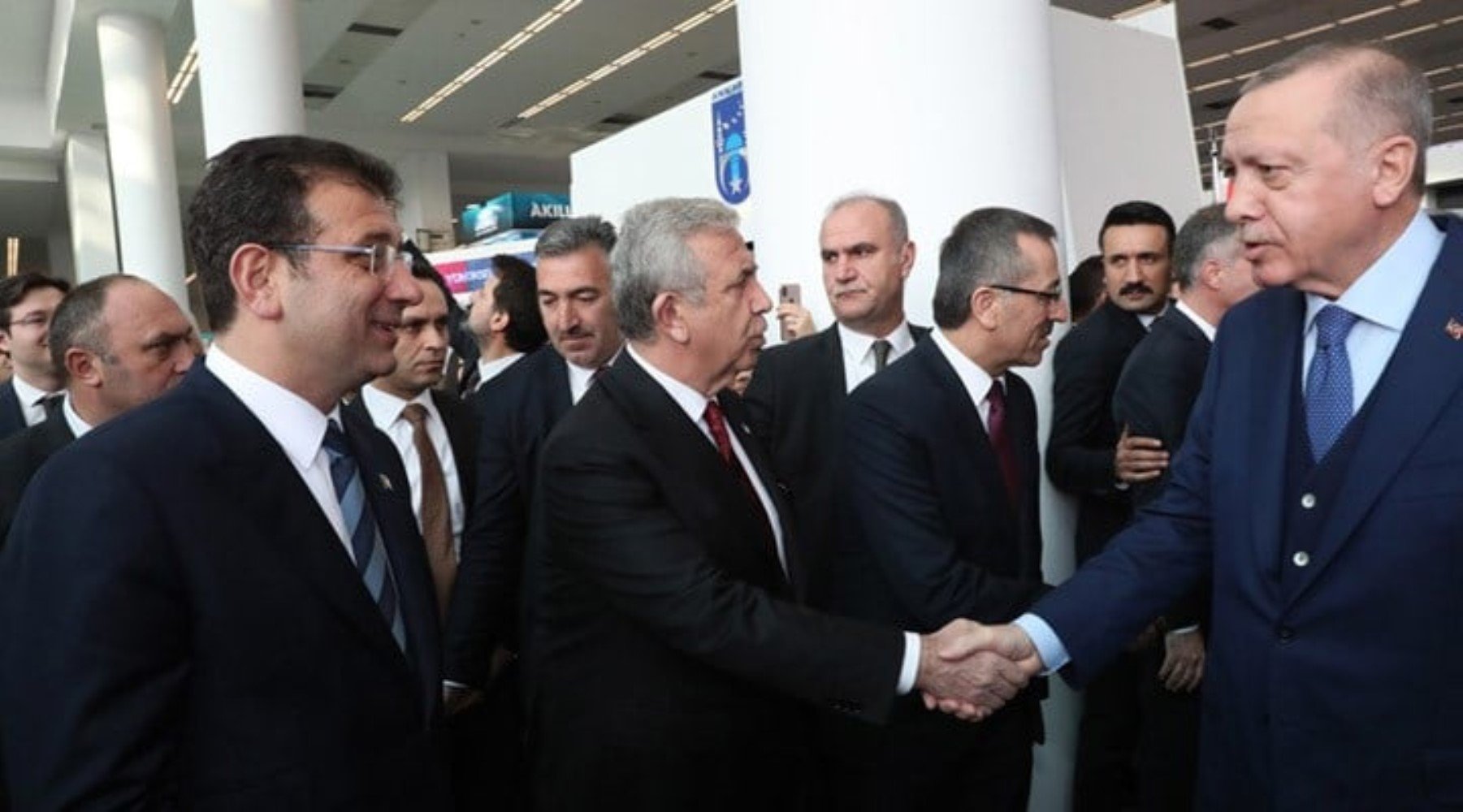Erdoğan, Yavaş ve İmamoğlu'yla yarıştı: Cumhurbaşkanlığı anketinde görülmemiş fark!