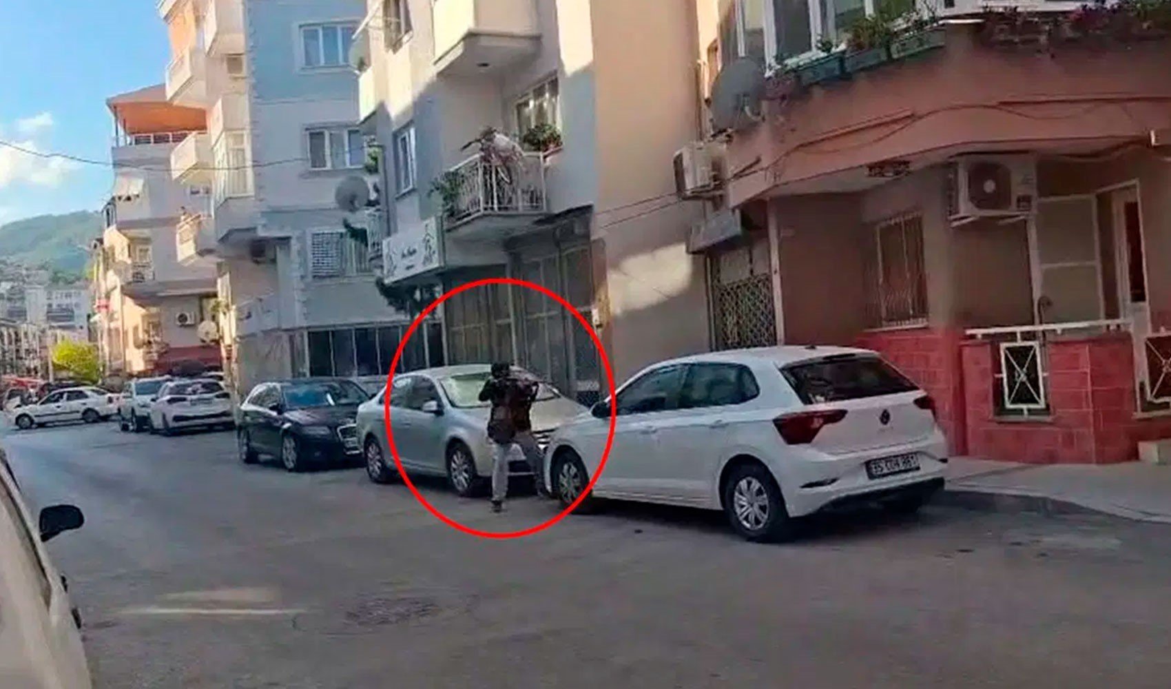 İzmir'de 2 polisi şehit eden saldırganın babasının ifadesi ortaya çıktı İzmir'de 2 polisi şehit eden saldırganın babasının ifadesi ortaya çıktı