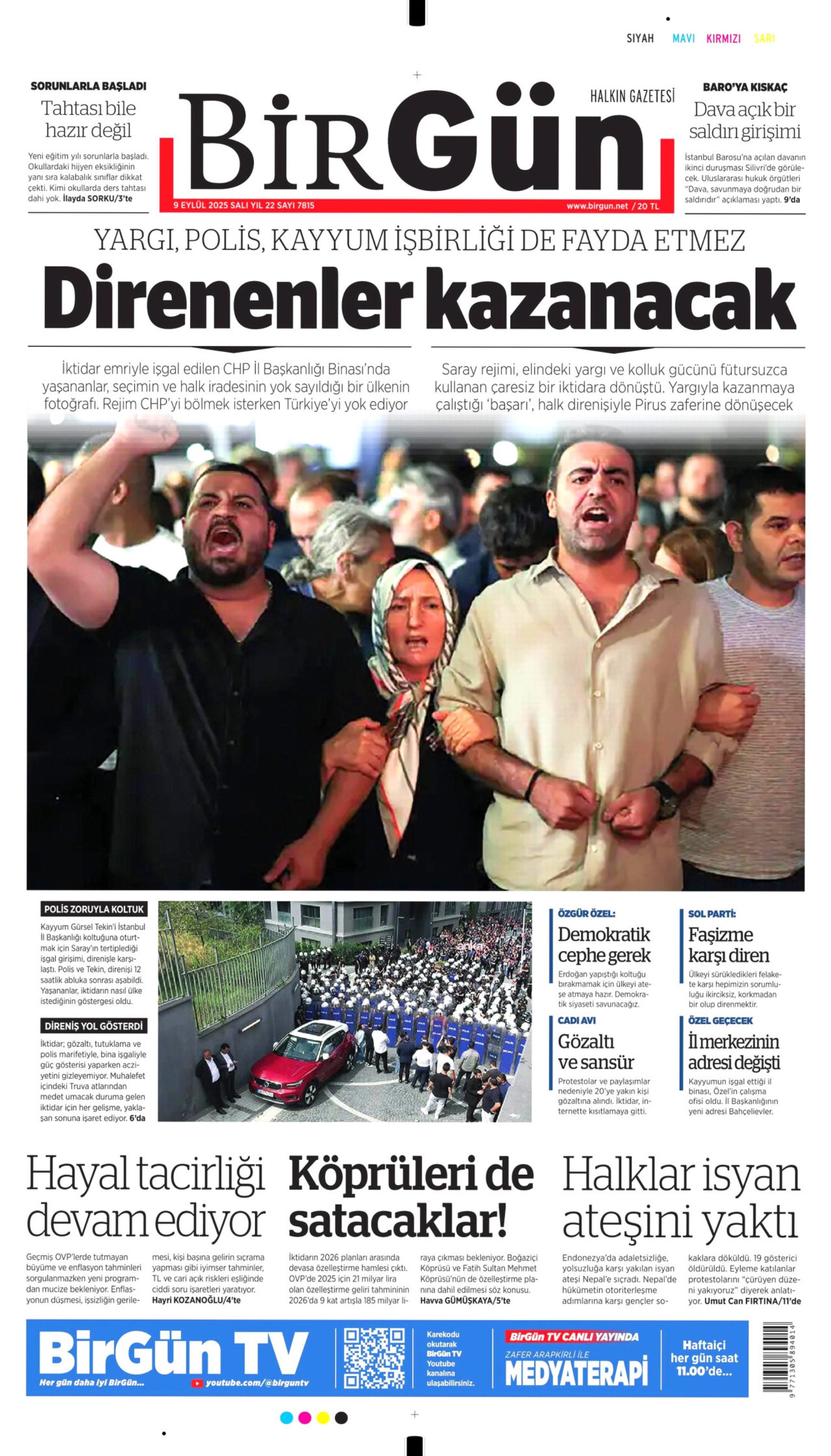 Gazeteler Gürsel Tekin'in polisle CHP binasına girişini nasıl gördü?