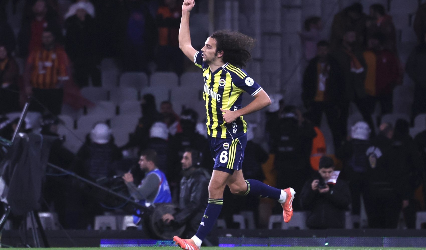 Süper Kupa'nın kazananı Fenerbahçe oldu