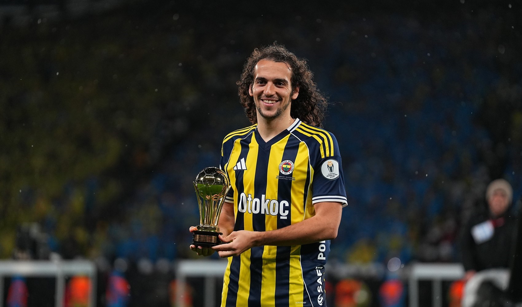 Maçın oyuncusu seçilen Guendouzi'den açıklama