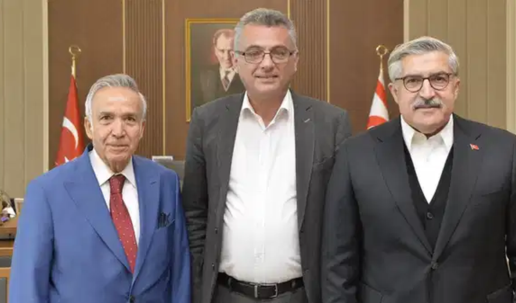 AKP'li isim KKTC Cumhurbaşkanı Erhürman'ı ziyaret etti