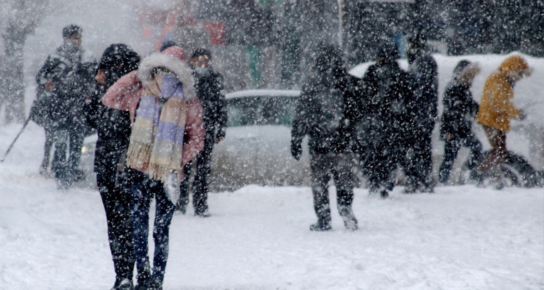 Son Dakika... İstanbul'da eğitime kar engeli!